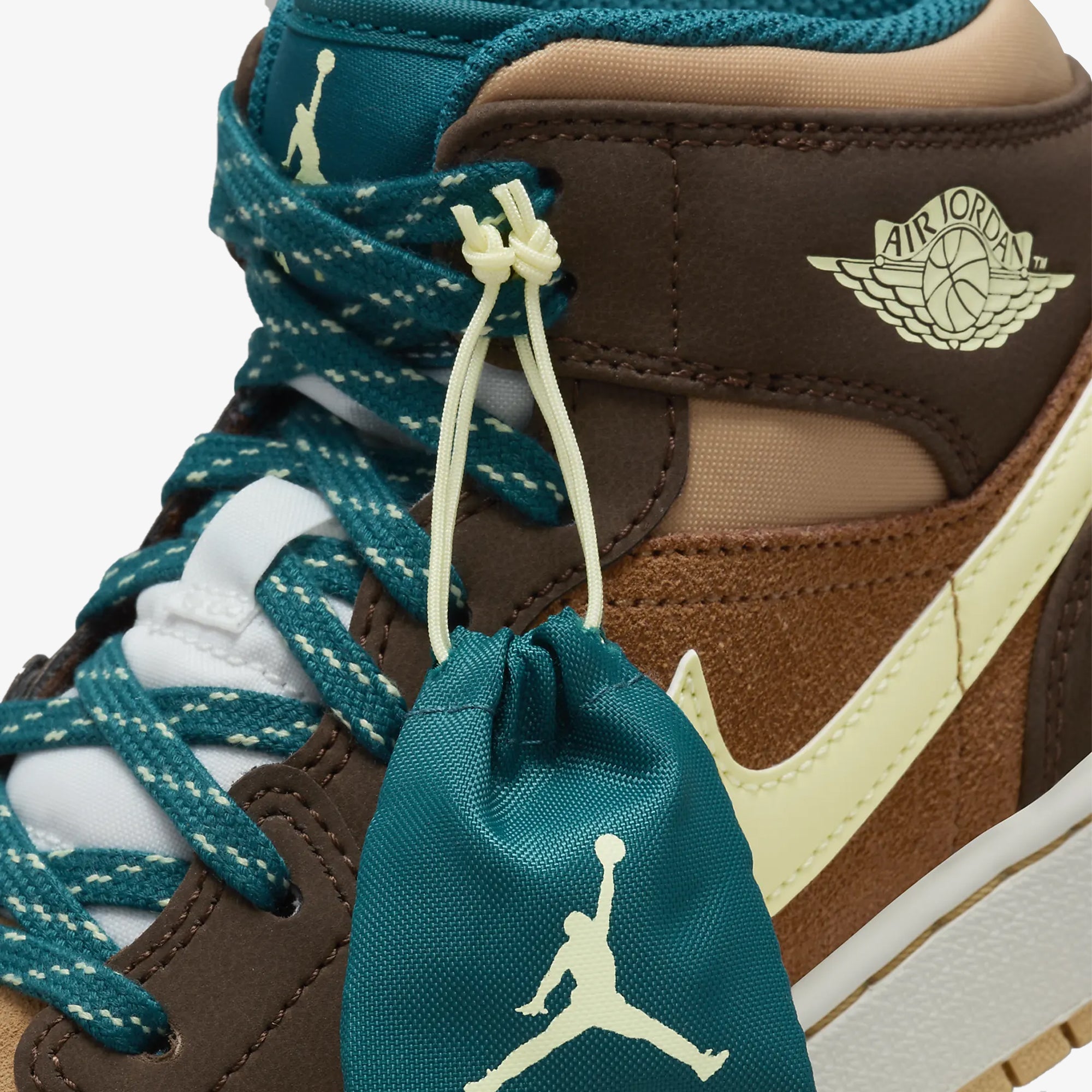 Jordan | AIR JORDAN 1 MID SE { CACAO WOW/LUMINOUS GREEN-ALE BROWN - view 3