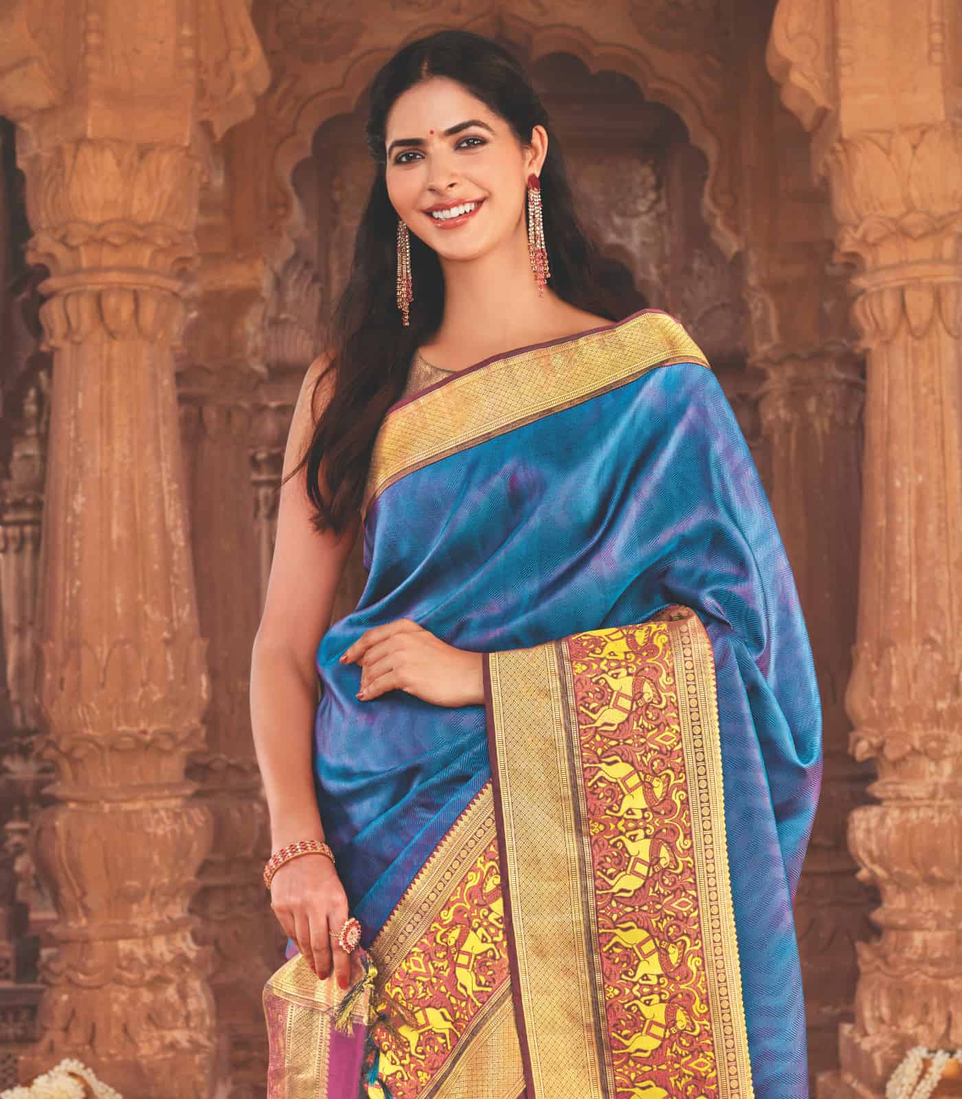 RmKV Cyan Handloom Silk Saree With Chevron Motifs & Kalamkaari Horse Motifs - view 3