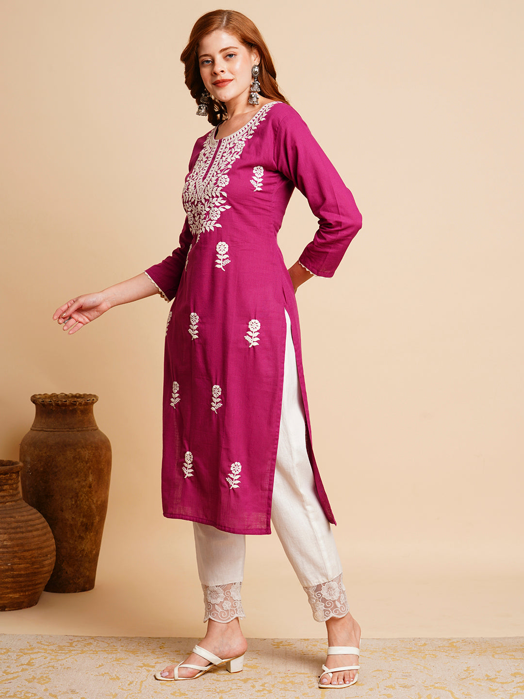 FASHOR Solid Chikankari Embroidered Straight Fit Kurta - Purple - view 4