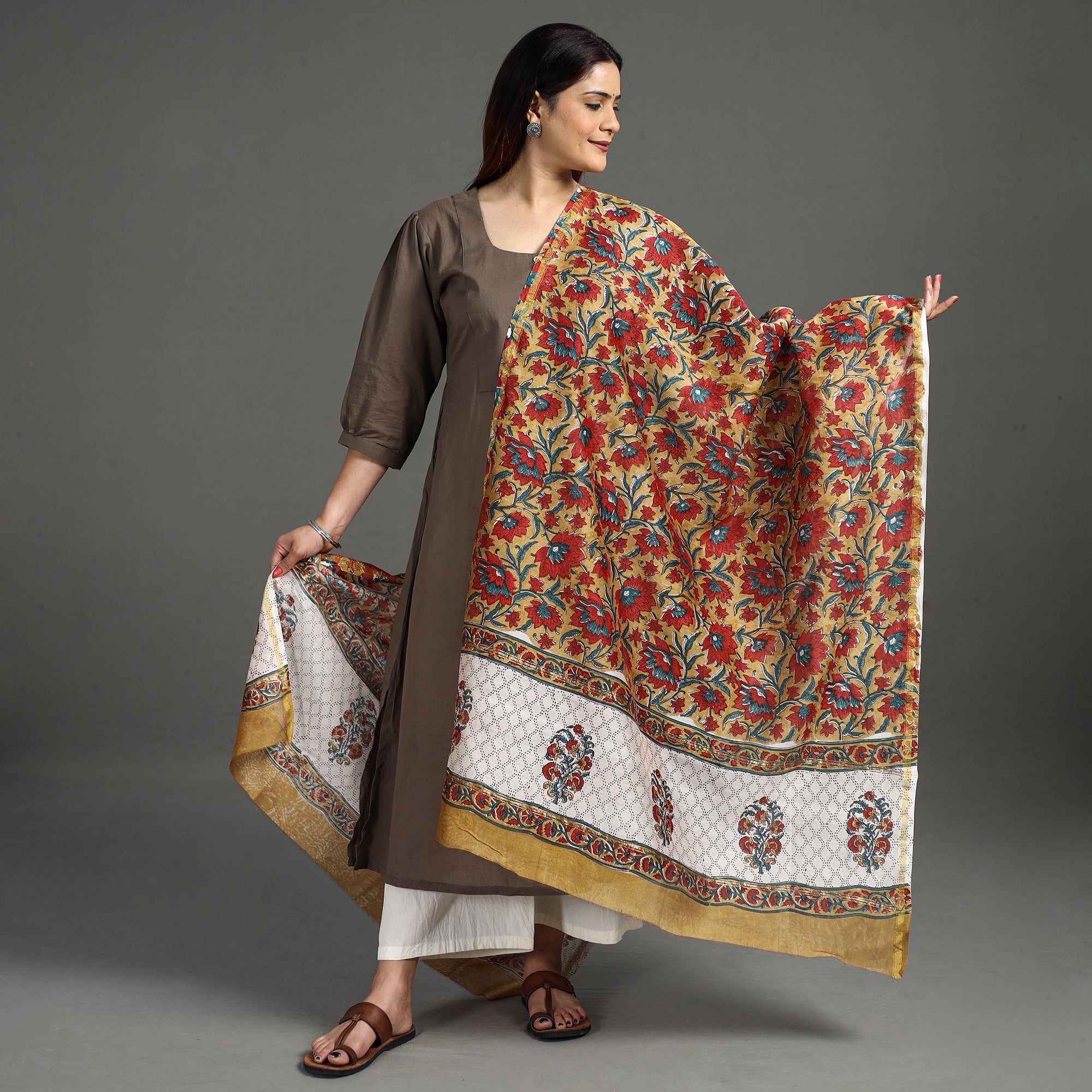 ARTISAN HAND BLOCK PRINTS Brown - Handloom Chanderi Silk Sanganeri Print Dupatta 35 - view 2