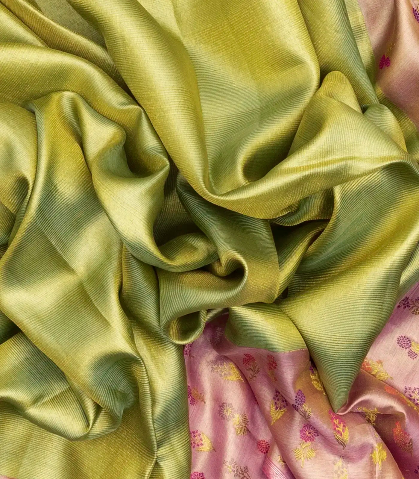 RmKV Cardamom Green Handloom Kanchipuram Tissue Silk Saree With Floral Motifs - view 3