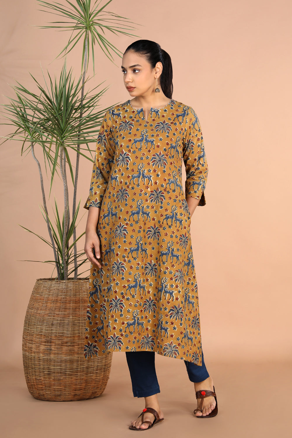 Kalanjali Ethnics Kalamkari handblock printed Kurti - view 2