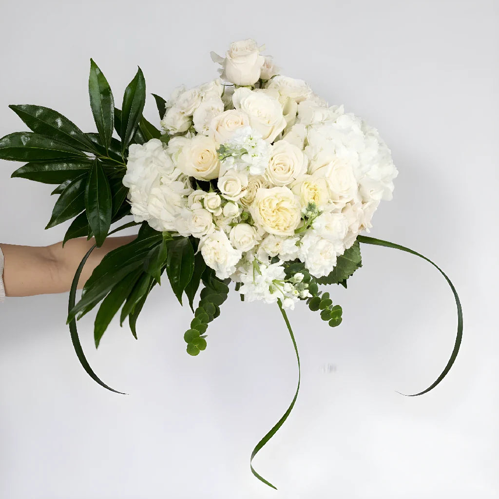 FiftyFlowers Farm to Table White Flower Bouquet