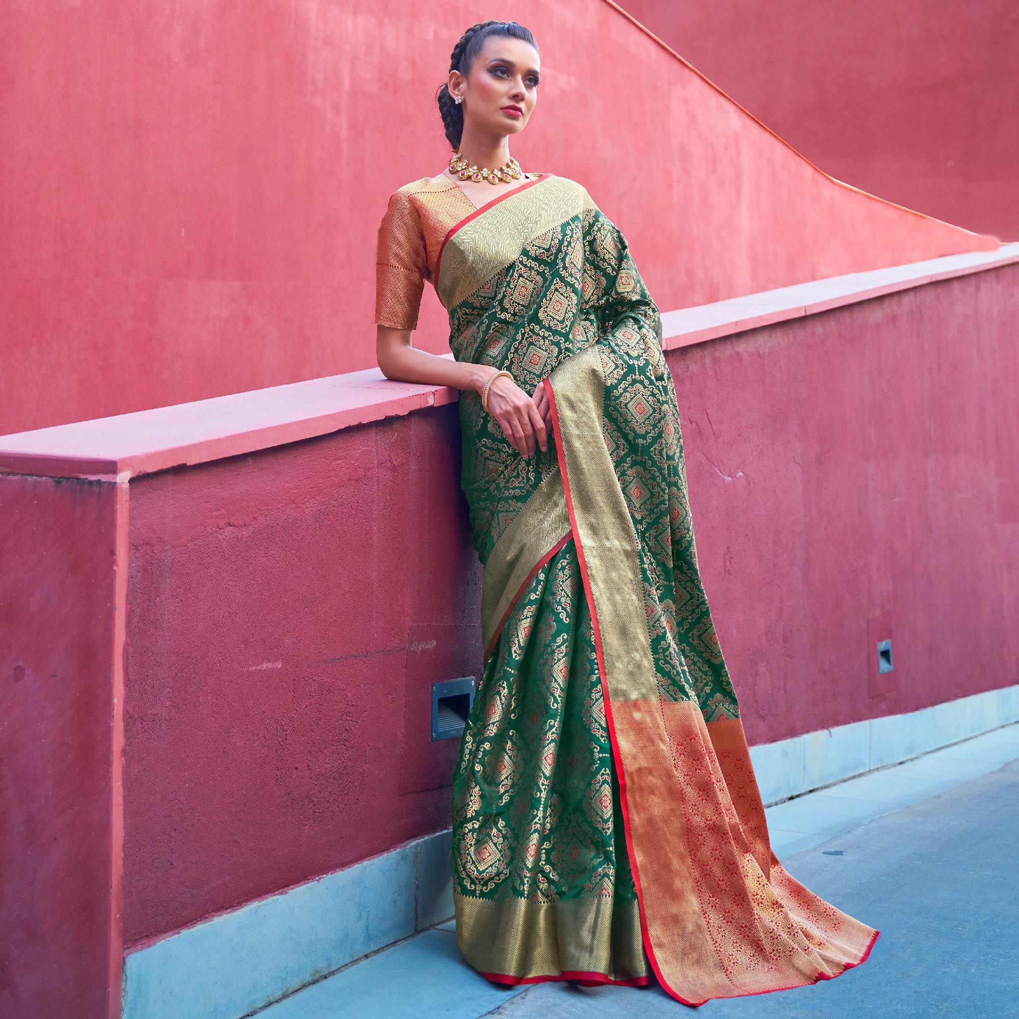 Peachmode Jazzy Green Colored Festive Wear Woven Silk Saree