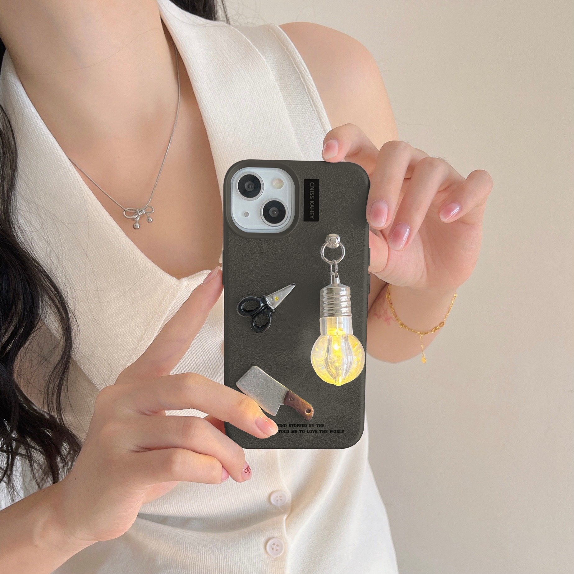 Peeperly Glowing Charm Light Bulb Sparkling Trinket Case - view 7