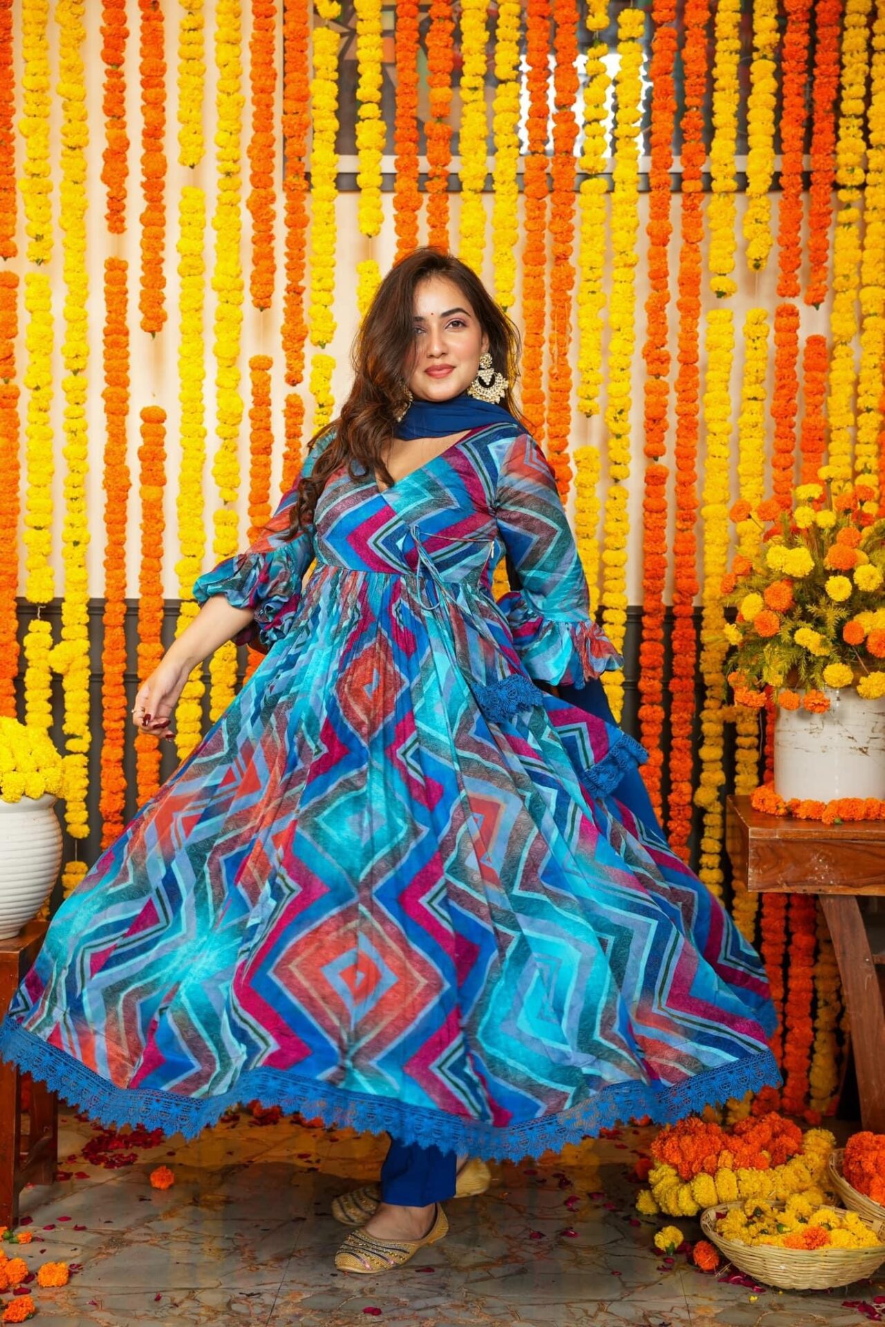 Idaho-o Ravishing Blue Chinon Suit Set
