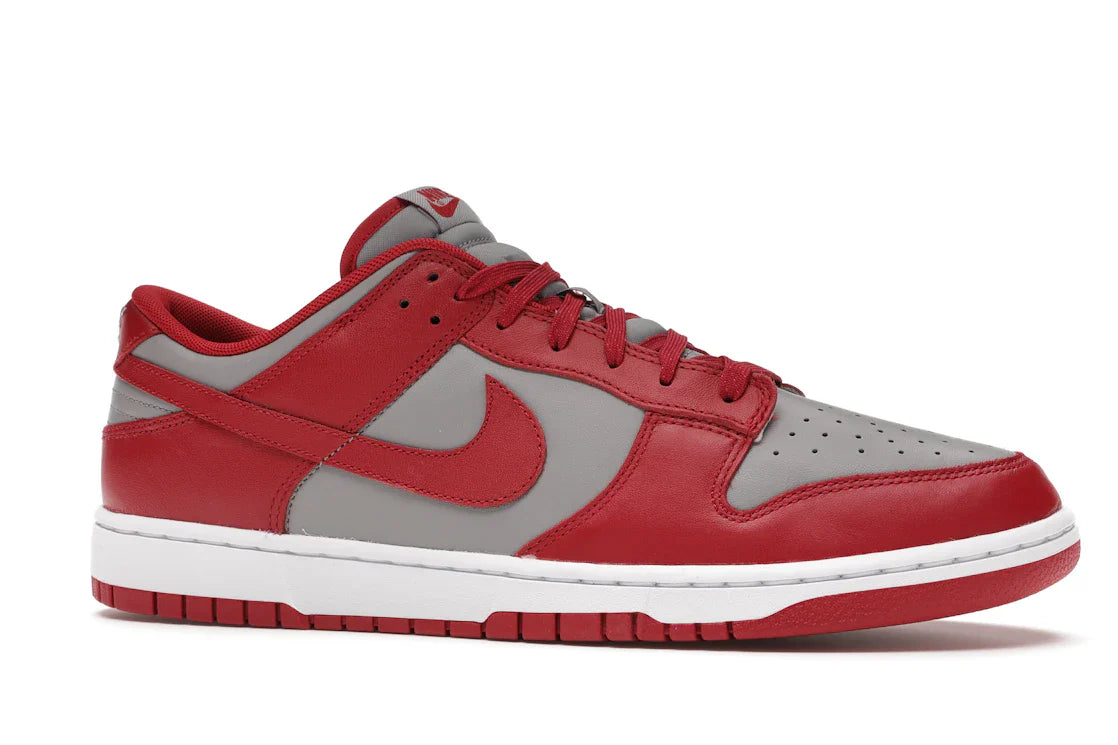 Nike Dunk Low 'UNLV' – Red - view 2