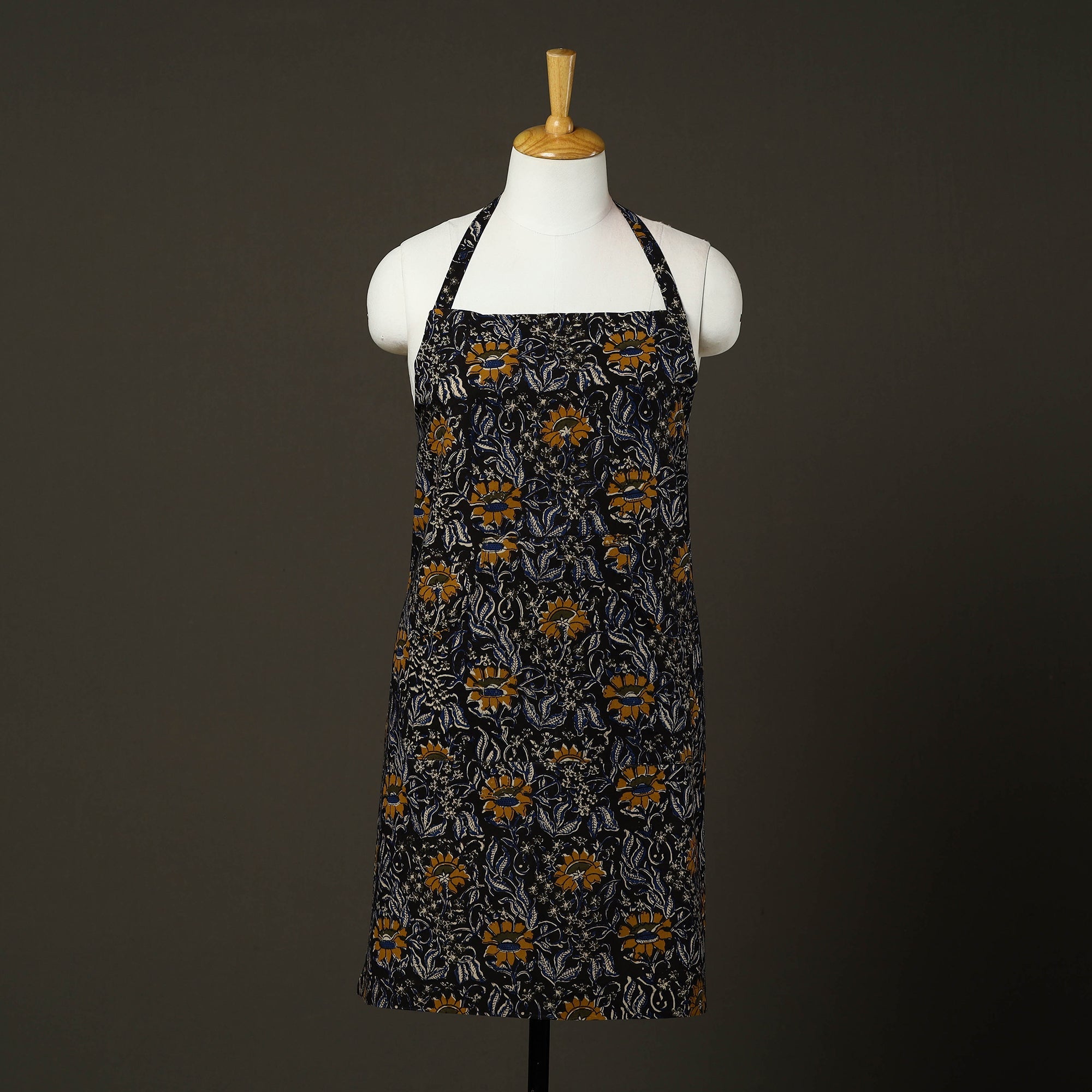 JALPARI Black - Bagru Block Print Cotton Apron with Pocket 24