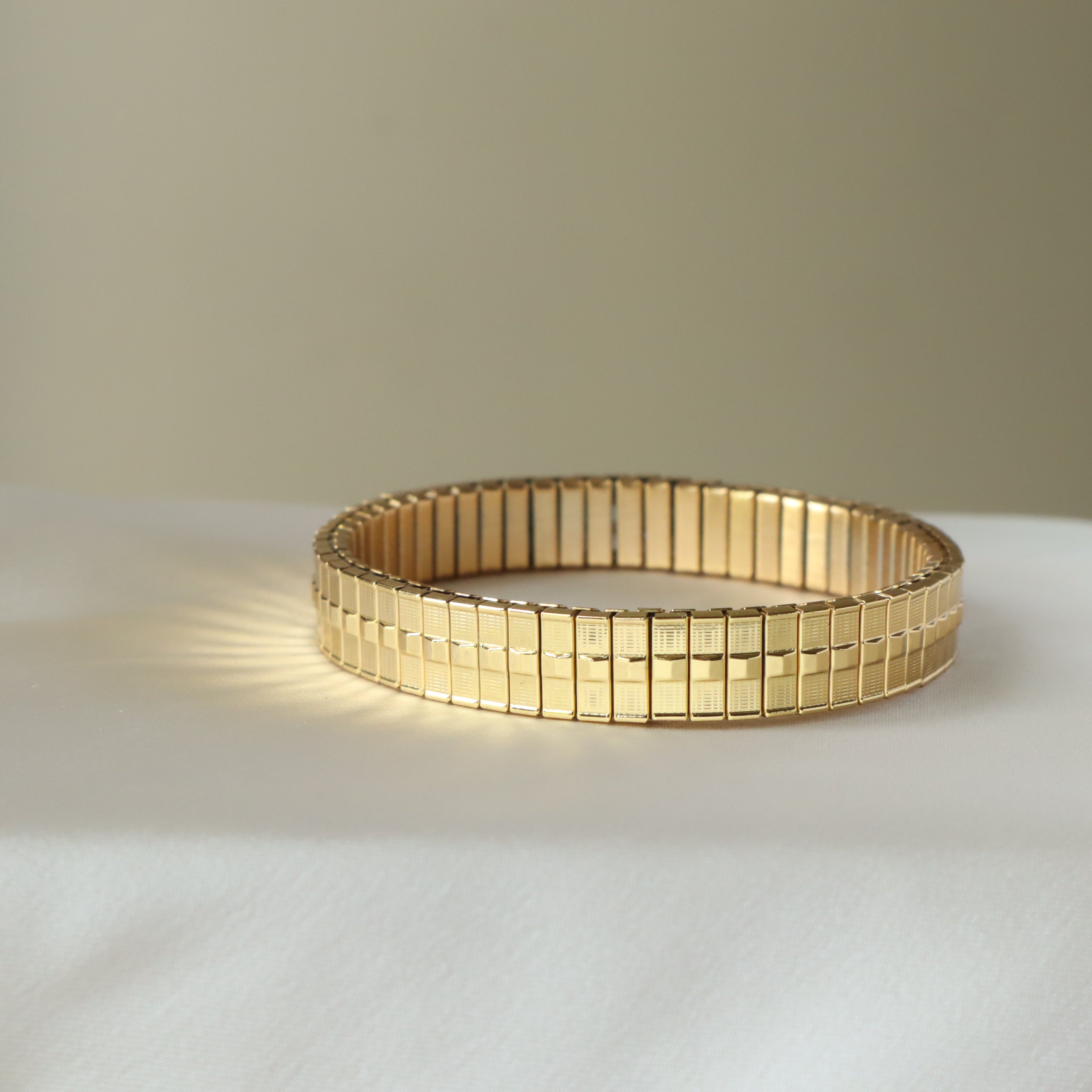 Ash Designs Sunrise Expandable 18K Gold Plated Bangle - view 2
