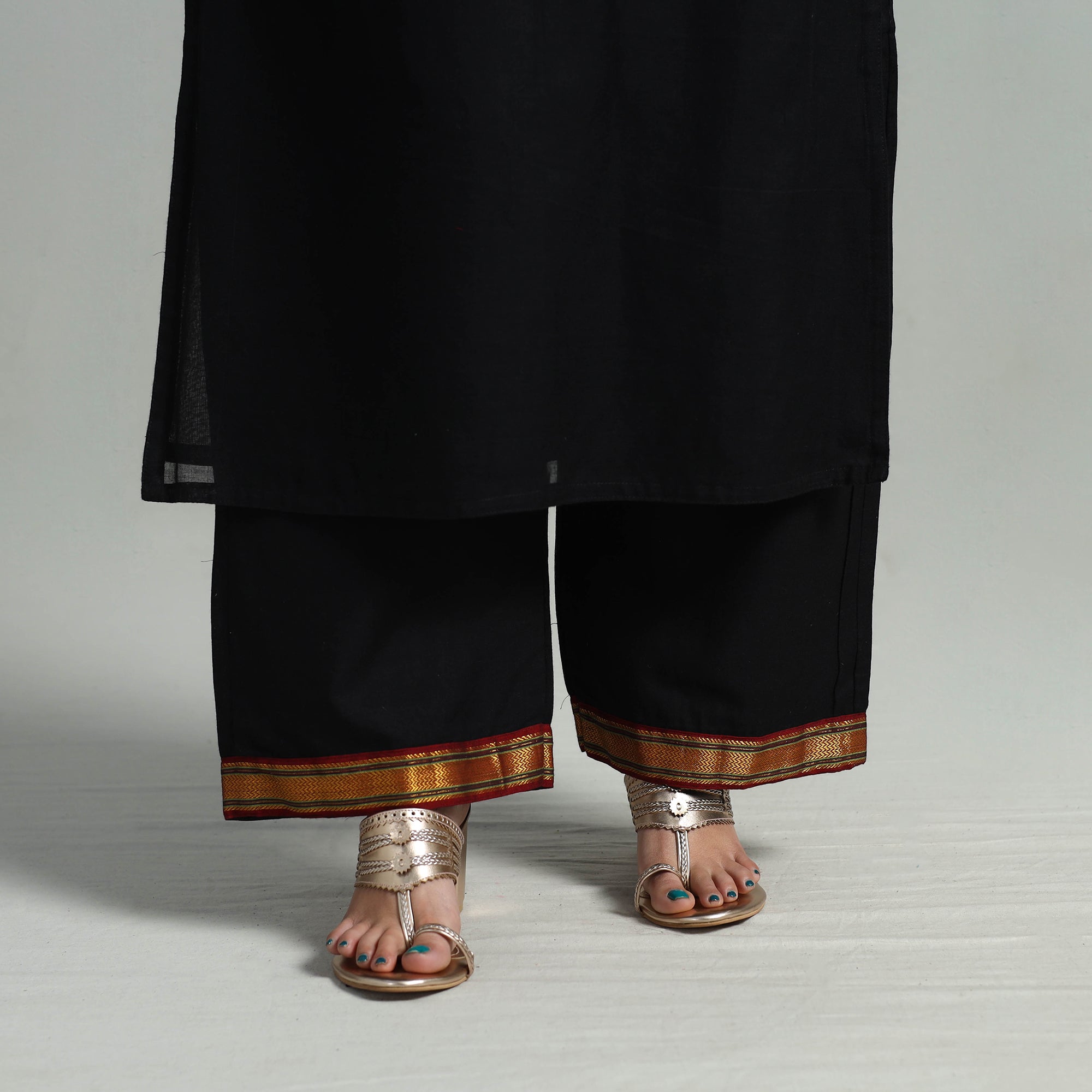 ITOKRI CASUALS Black - Cotton Dharwad Kurta Set with Palazzo & Dupatta 30 - view 5