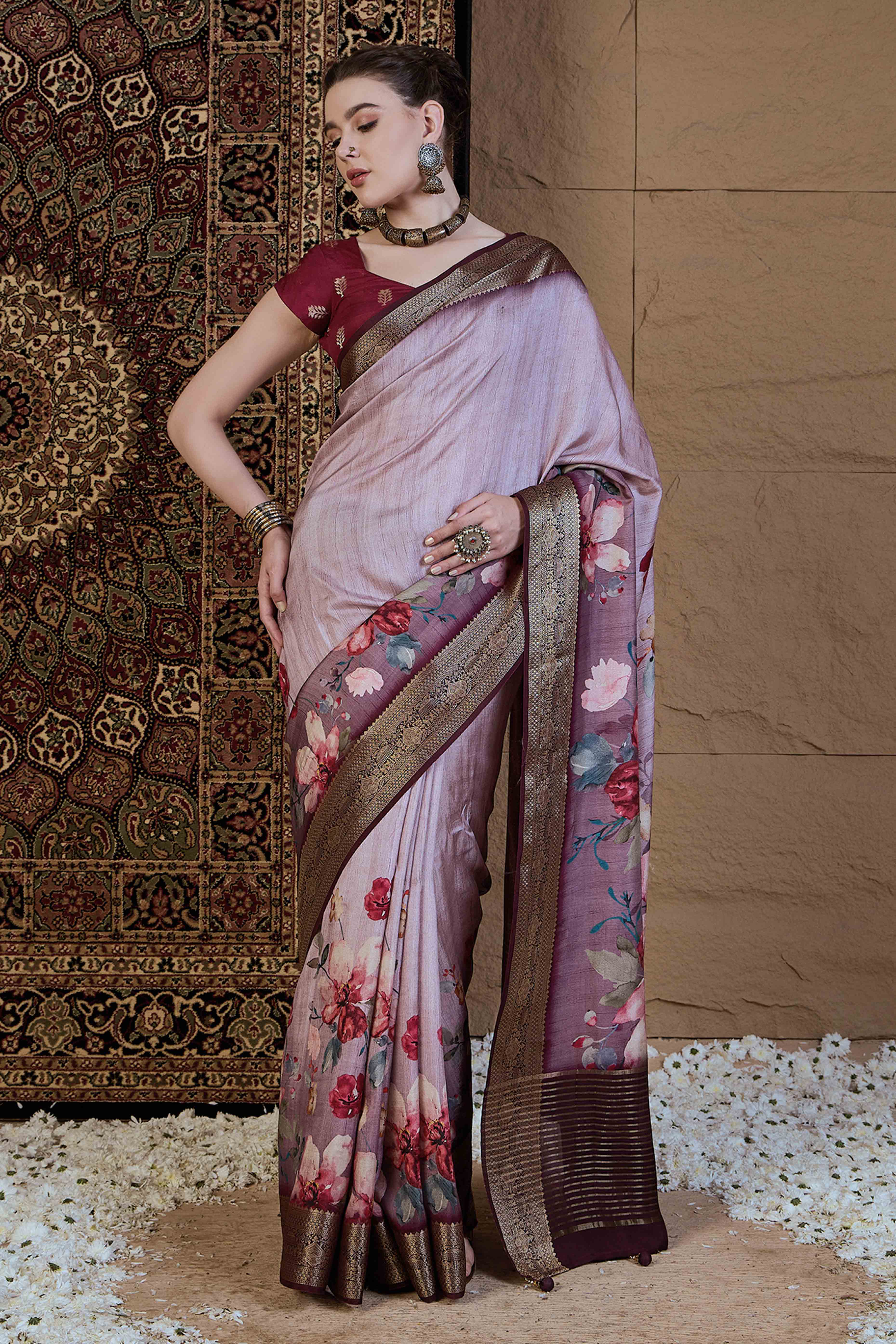 Peachmode Light Mauve Floral Printed Viscose Saree