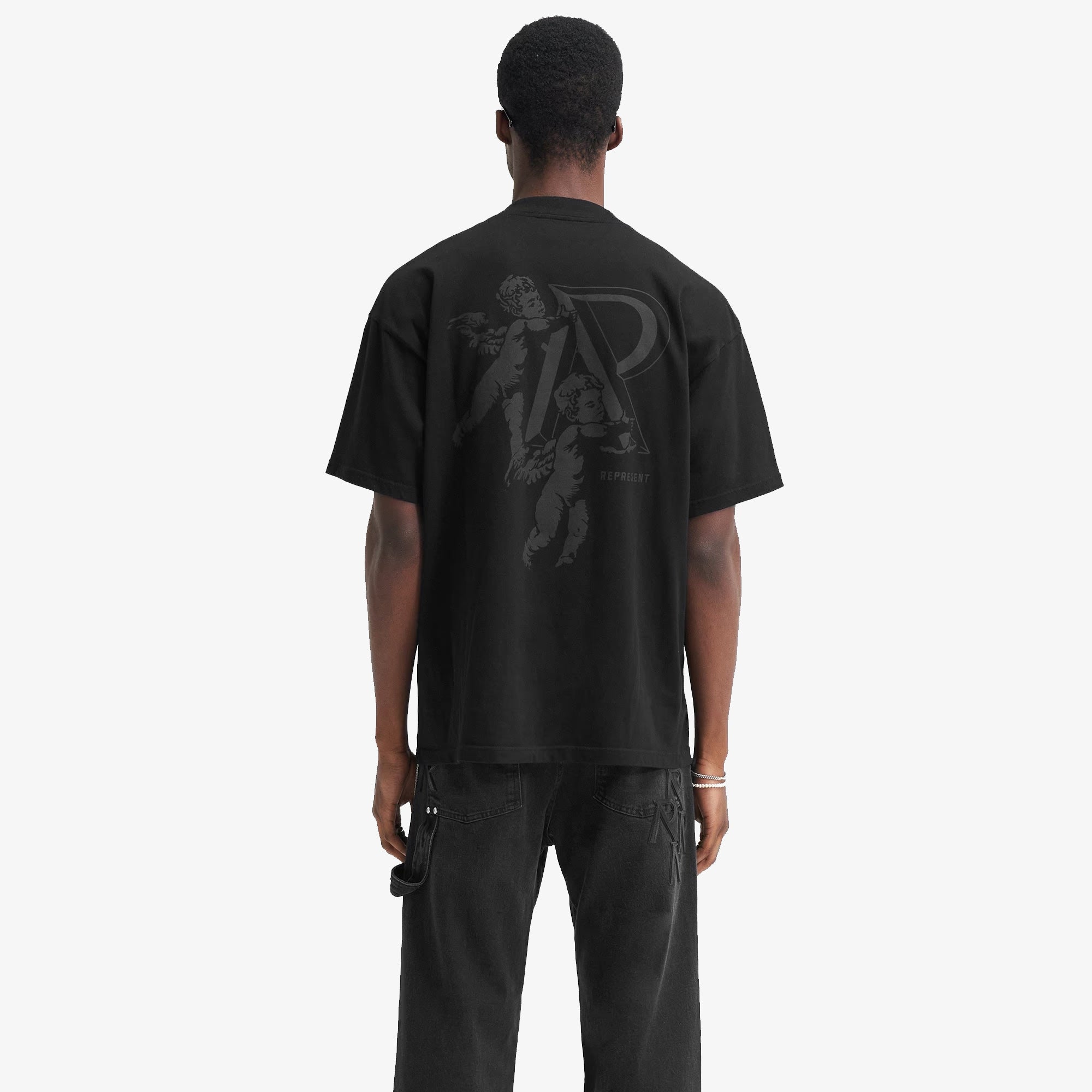 Represent | CHERUB INITIAL T-SHIRT { BLACK - view 6