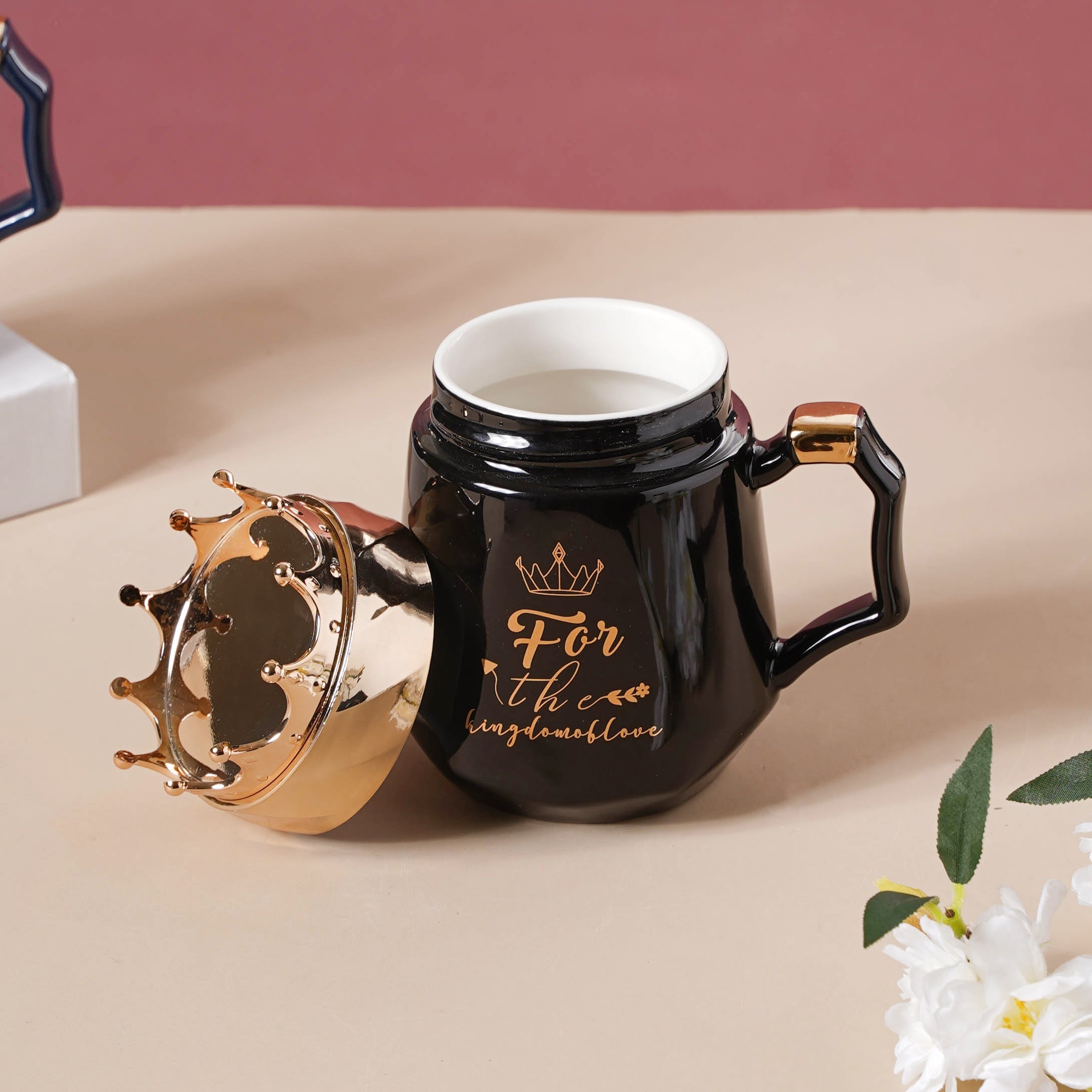 Nestasia Mug With A Crown Lid - view 17