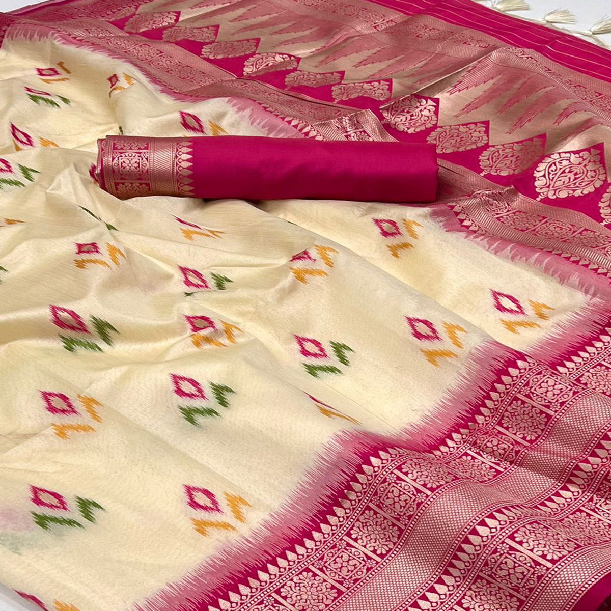 Peachmode Cream Ikkat Handwoven Art Silk Saree With Tassels - view 2
