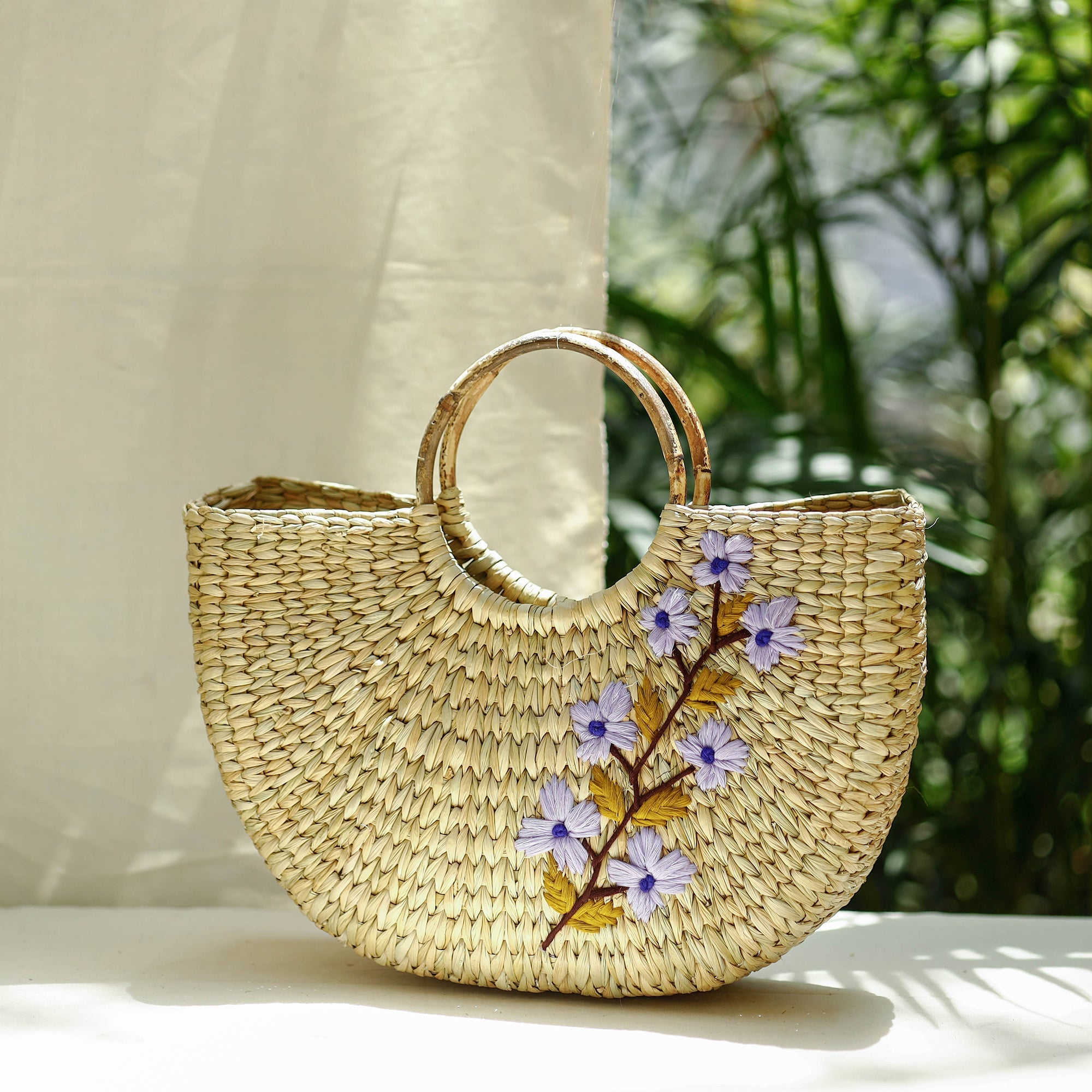 ITOKRI CRAFTS INITIATIVE Beige - Handcrafted Natural Water Reed Embroidered Hand Bag