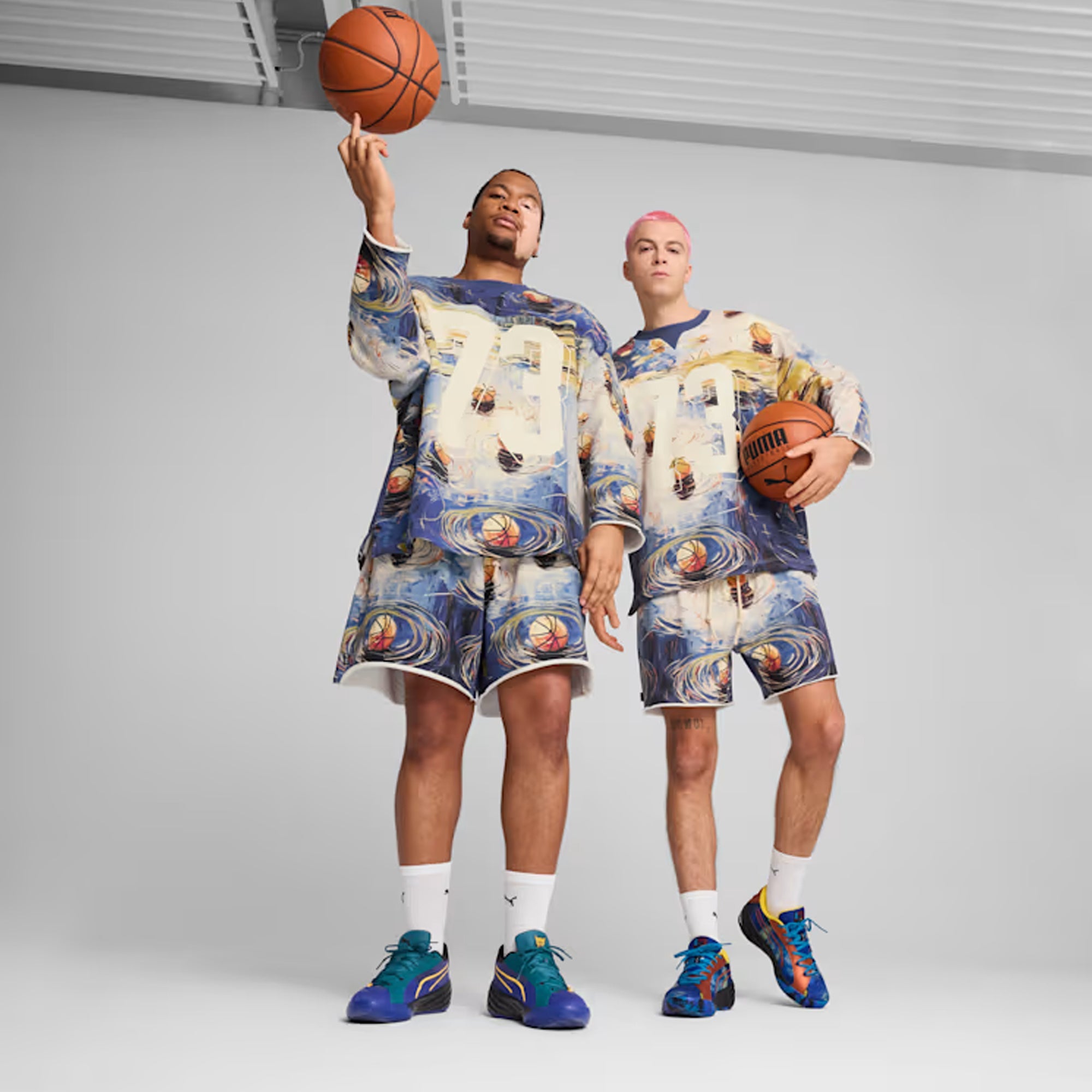 Puma | X Dylan Exhibit Printed Terry Short { Vivid Blue - view 7
