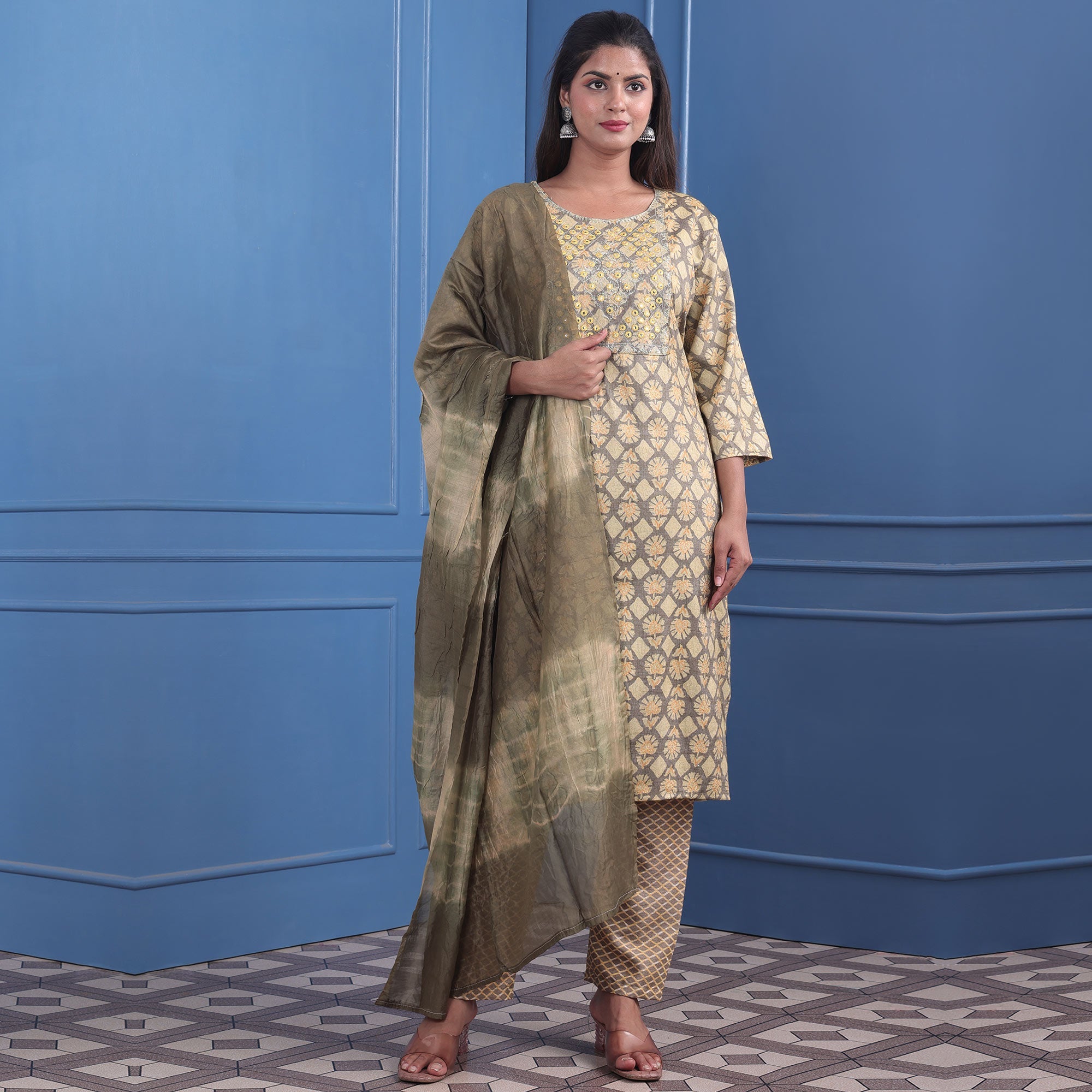 Peachmode Seller Cream Floral Printed With Embroidered Rayon Suit - view 2
