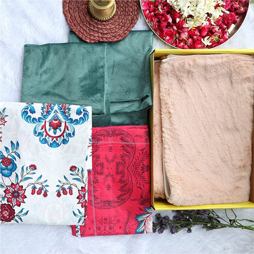 Urban Space Home Furnishing Curated Gift Hampers by URBAN SPACE - S01