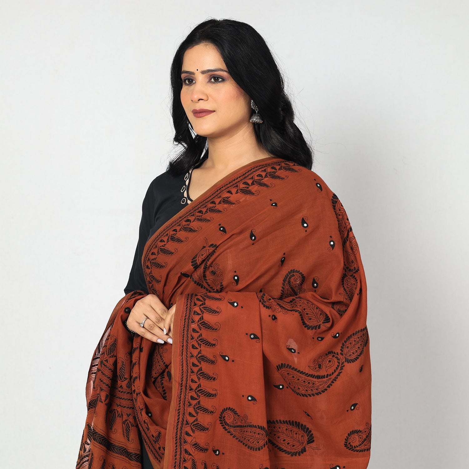 KHUSHBASH - HAPPY LOOM OF EAST Brown - Bengal Kantha Embroidery Cotton Handloom Dupatta - view 2