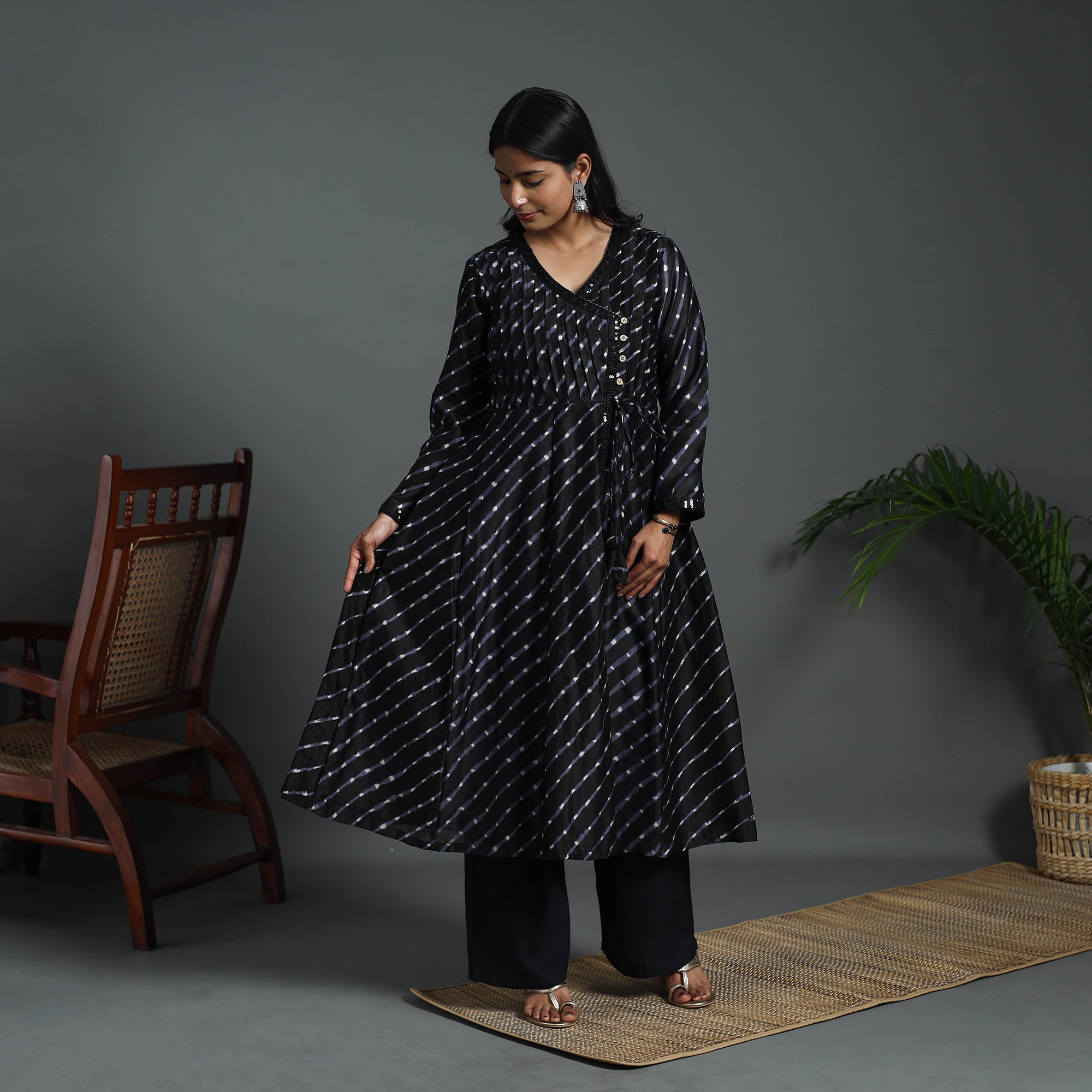 ITOKRI CASUALS Black - Angrakha Handloom Chanderi Silk Tie-Dye Leheriya Kurta 02 - view 3