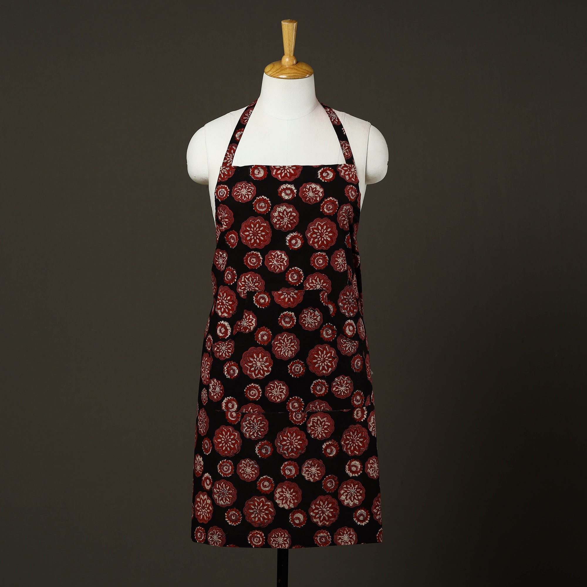 JALPARI Black - Bagru Block Print Cotton Apron with Pocket 23