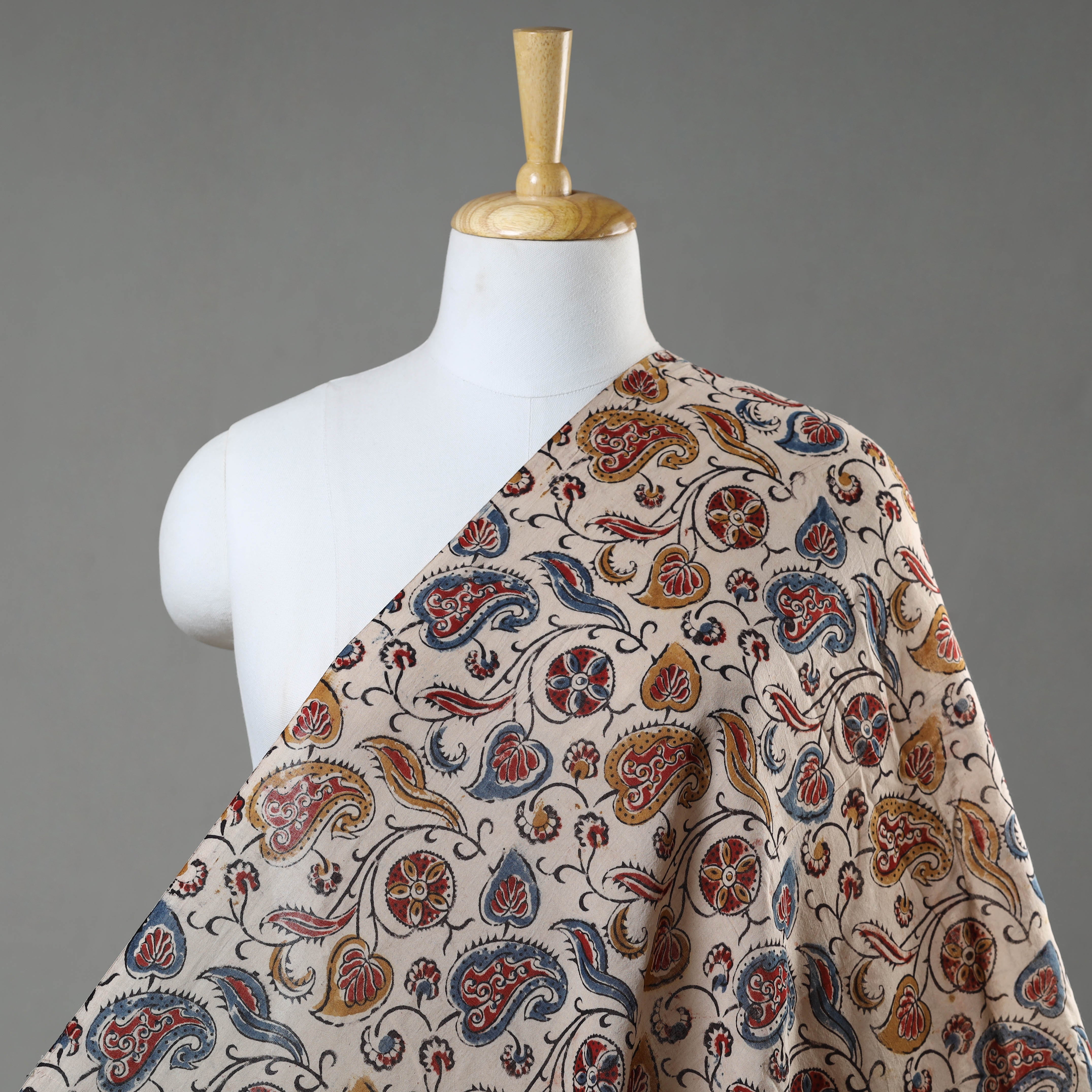 VENKATA BHANU KALAMKARI PEDANA Beige - Pedana Kalamkari Block Printed Mul Cotton Fabric 05