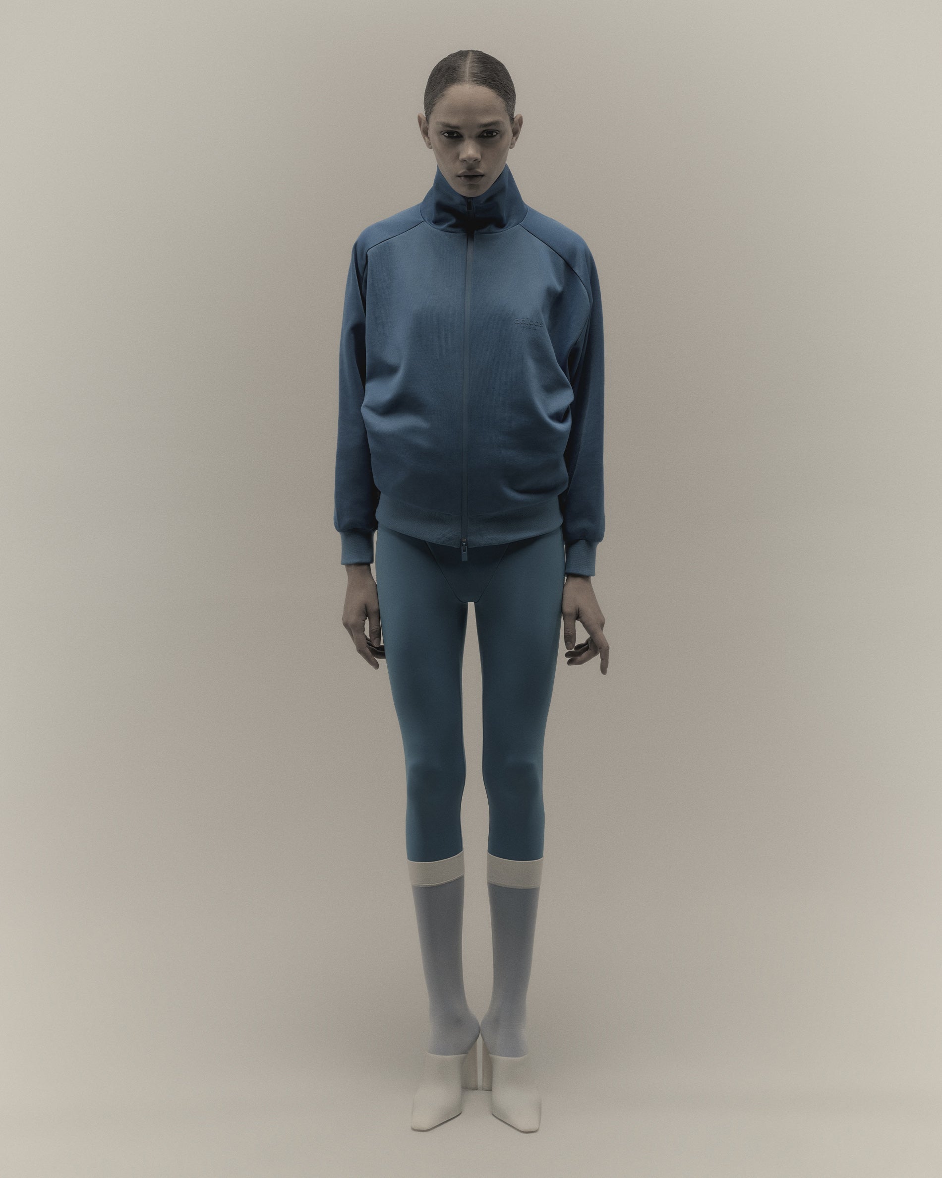 FEAR OF GOD ATHLETICS Womens Legging – Blue Rush