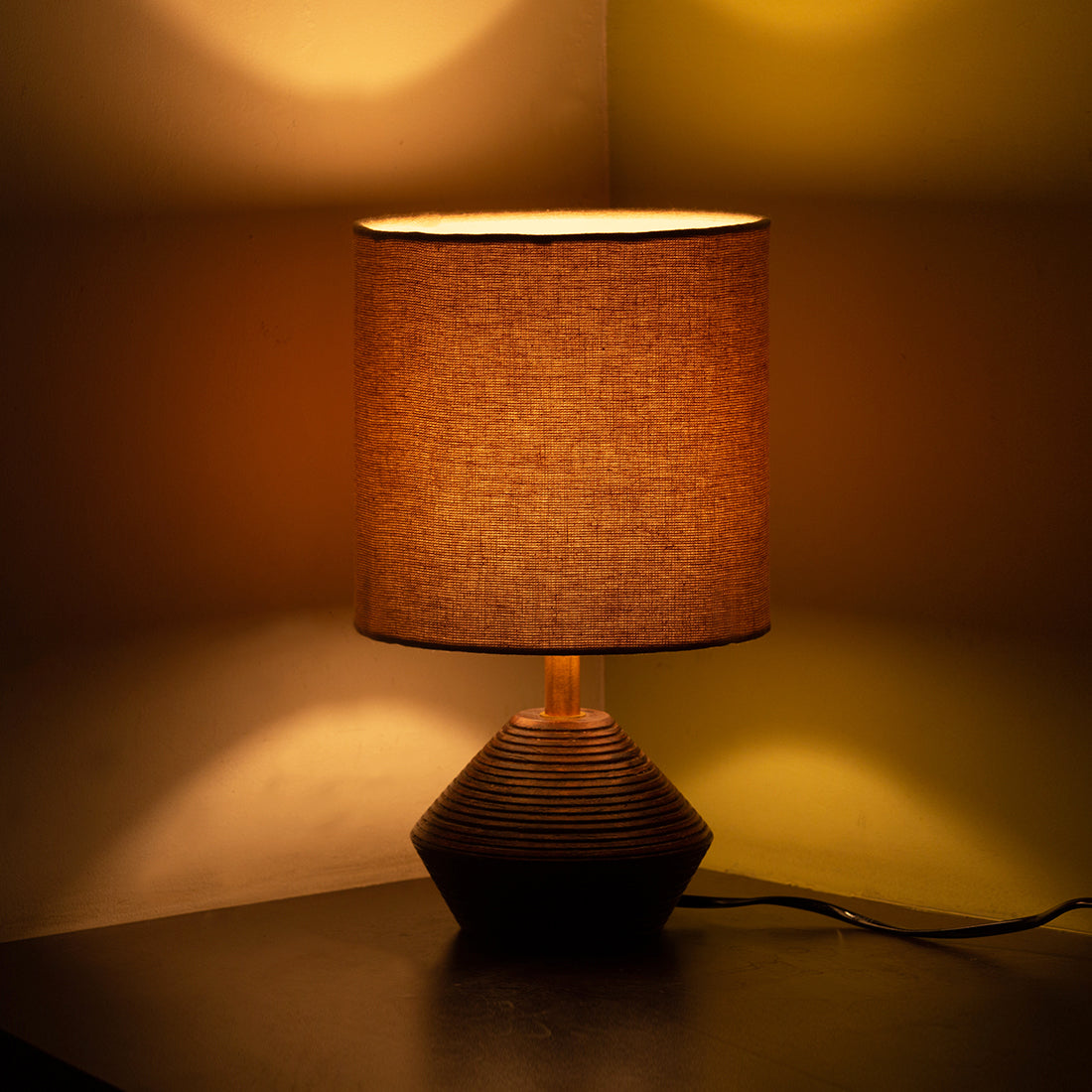 EXCLUSIVELANE 'Pot-Belly' Hand Carved Table Lamp In Mango Wood (14 Inch) - view 2