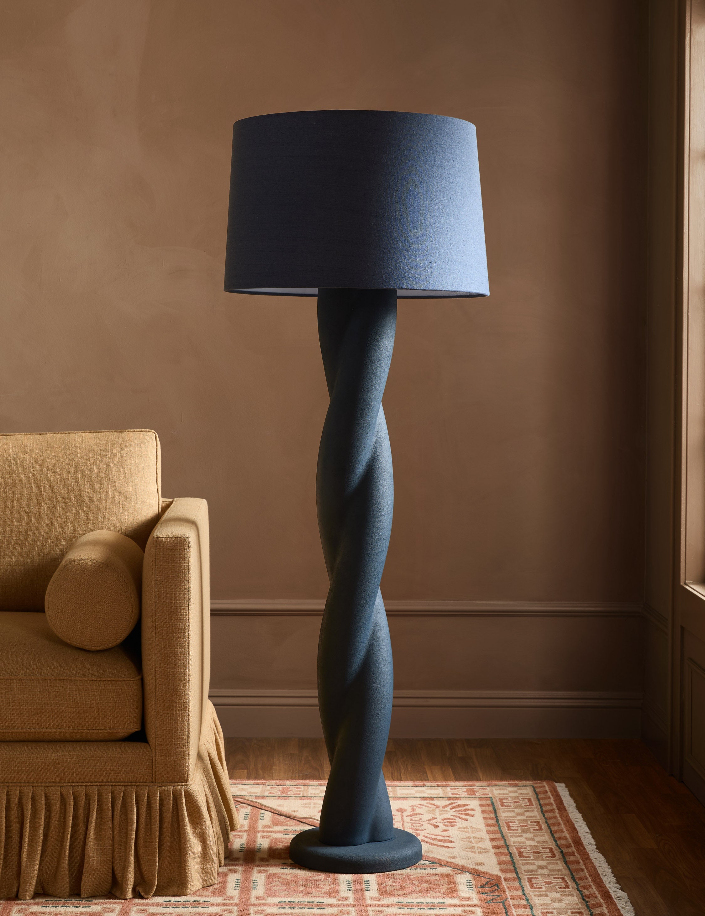 Lulu and Georgia Holmgren Floor Lamp – Navy