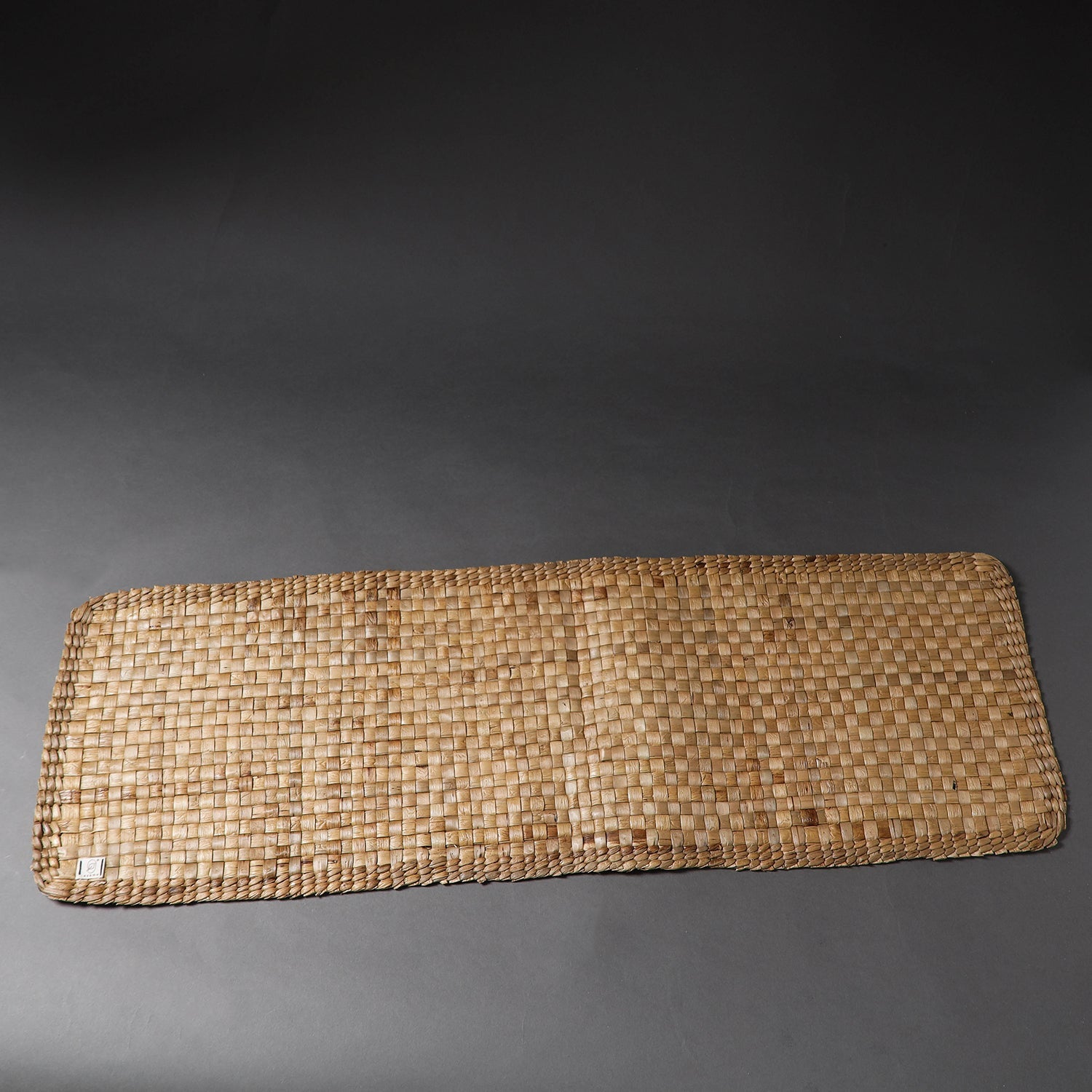 ASAMA Beige - Handcrafted Organic Water Hyacinth Dining Table Runner (39 x 13 in) - view 3