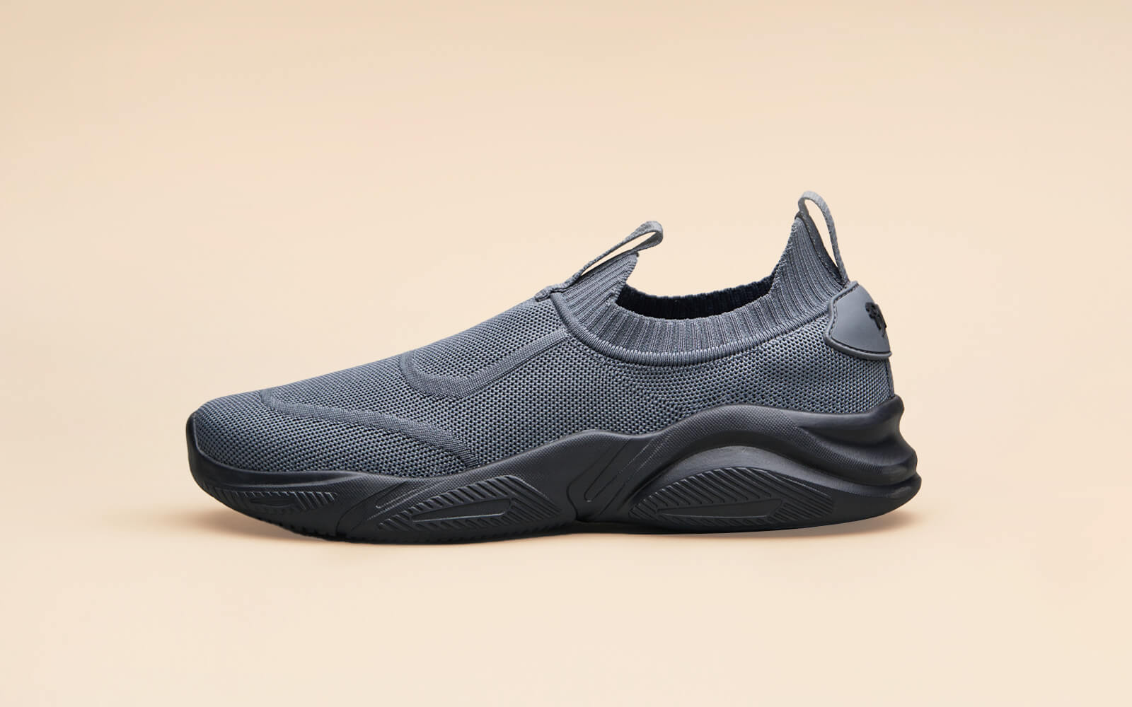 Neeman's Sole Max Slip Ons : Ultra Grey