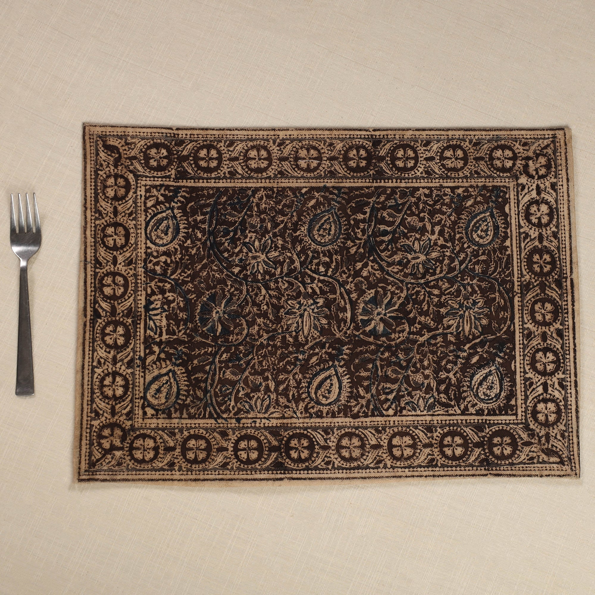 PITCHUKA SRINIVAS KALAMKARI PEDANA Brown - Original Pedana Kalamkari Block Printed Cotton Table Mat (18 x 13 in) 08 - view 2