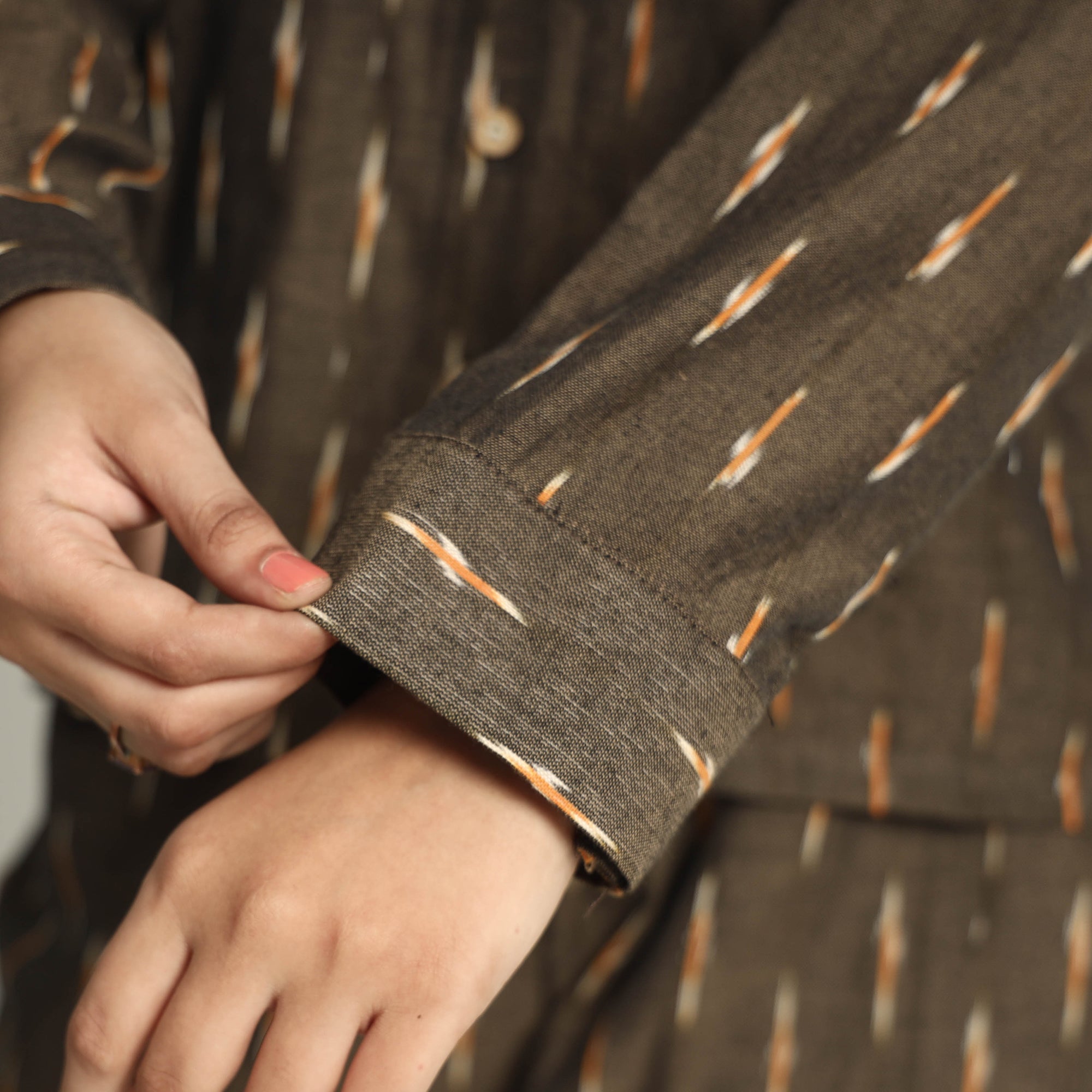 ITOKRI CASUALS Brown - Pochampally Ikat Cotton Co-Ord Set - view 5