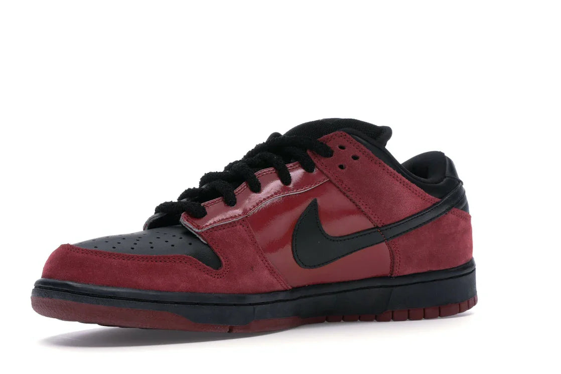Nike SB Dunk Low 'Milli Vanilli' – Red - view 15