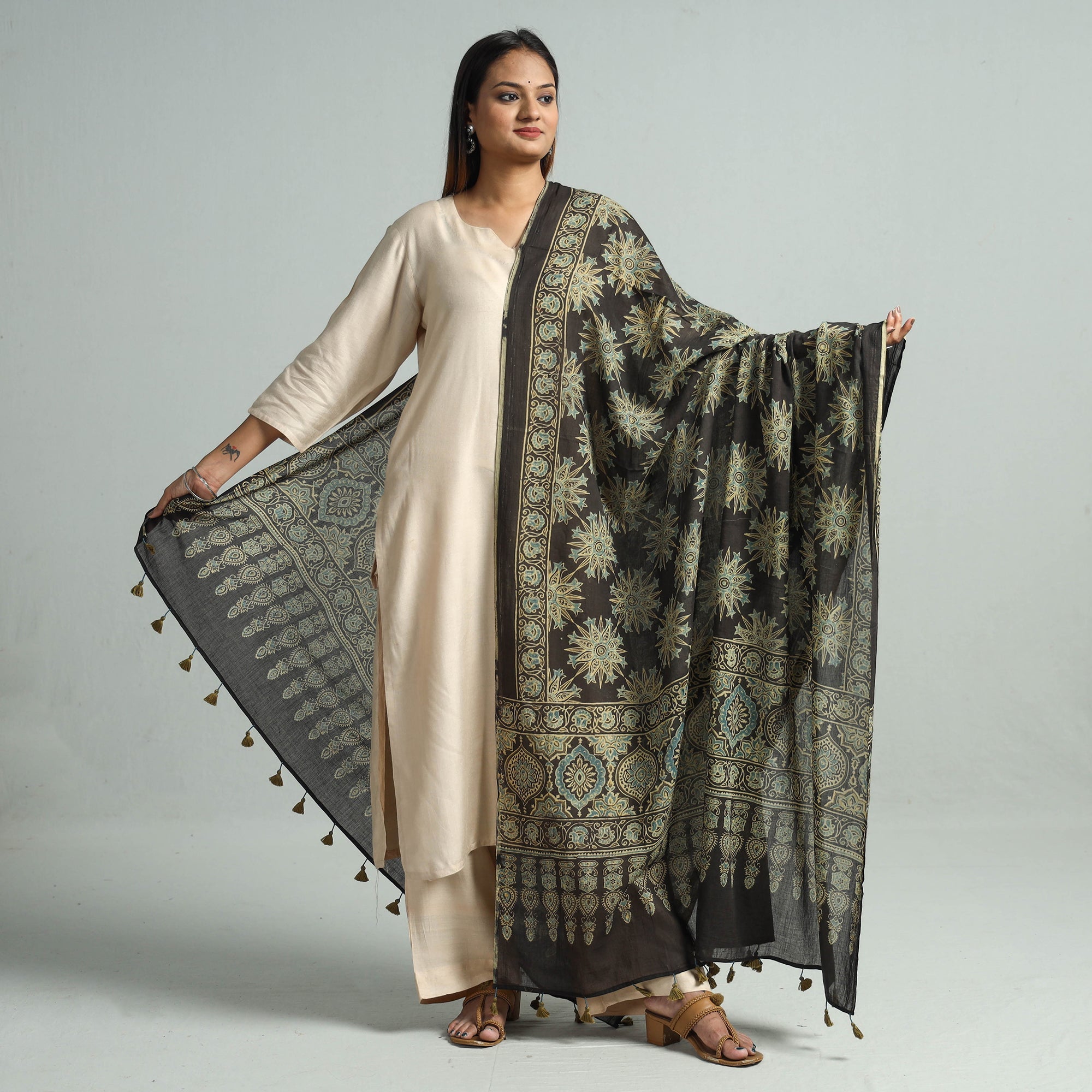 AJRAKH BY SUFIYAN ISMAIL KHATRI Brown - Hand Block Printed Cotton Ajrakh Dupatta 45