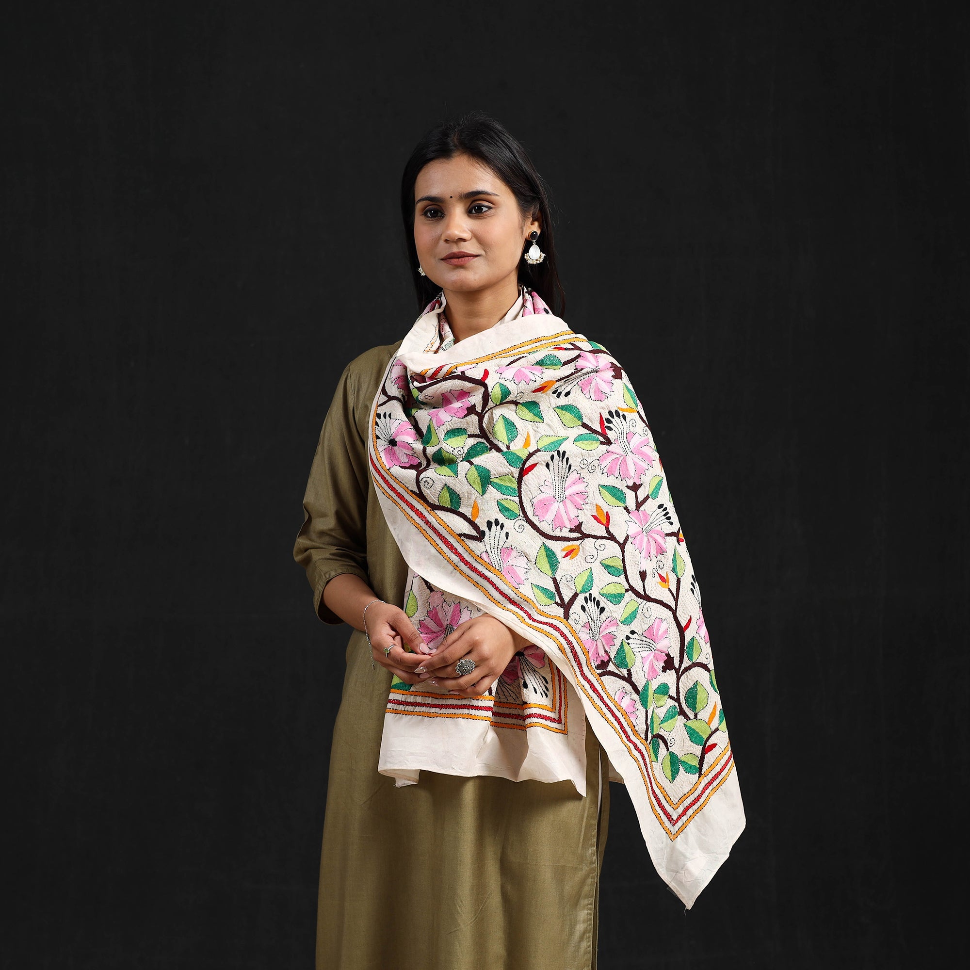 AFROZA KHATUN KANTHA ARTISTAN Beige - Handloom Silk Bengal Kantha Work Stole 71