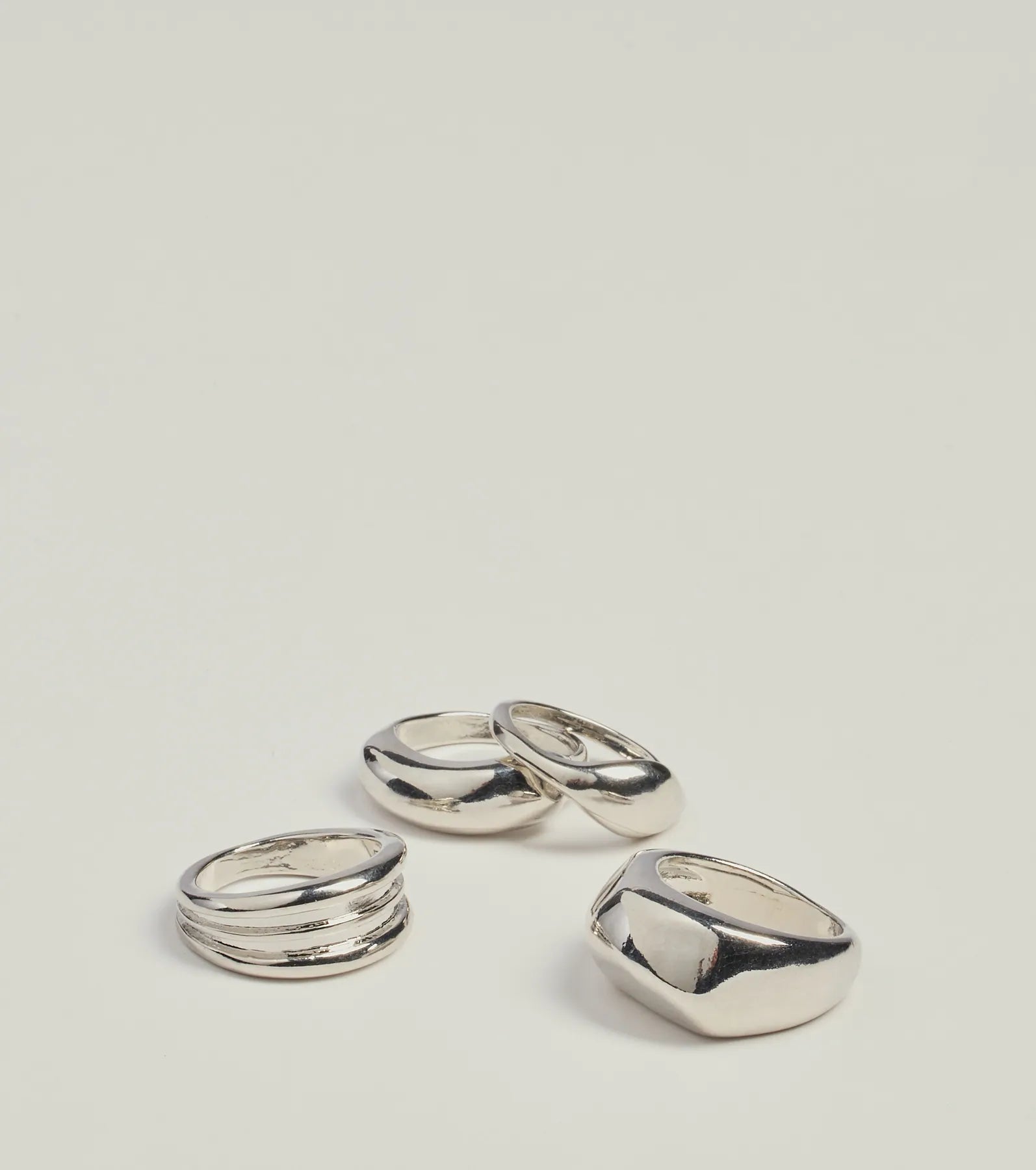 Windsor Bold Statement Multi Ring Pack – SILVER