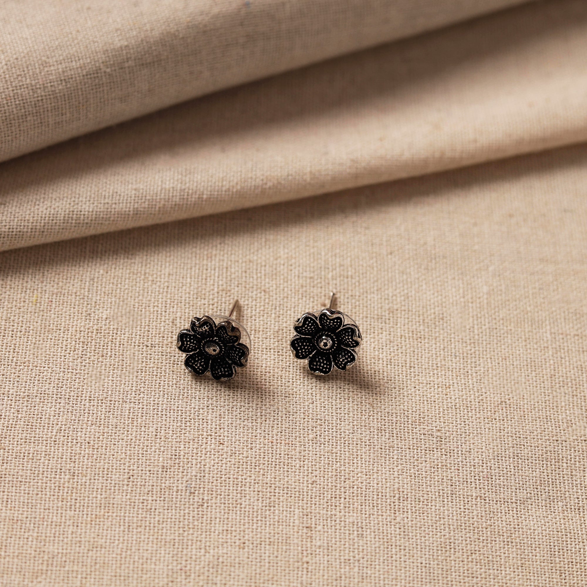WHITE RIVER STORIES Antique Finish Oxidised White Metal Stud Earrings 79