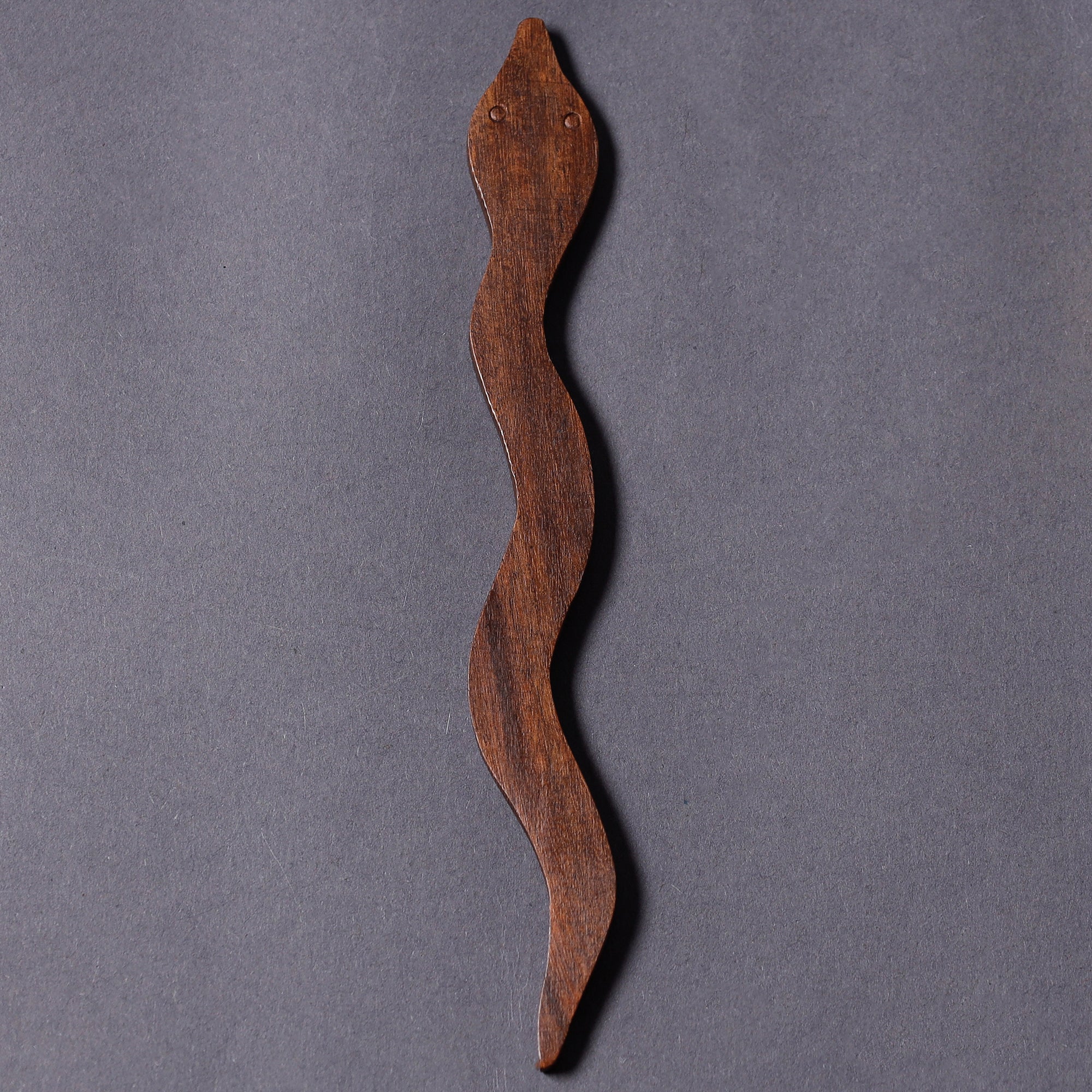 ITOKRI CRAFTS INITIATIVE Bijnor Hand Carved Sheesham Wood Bookmark - view 2