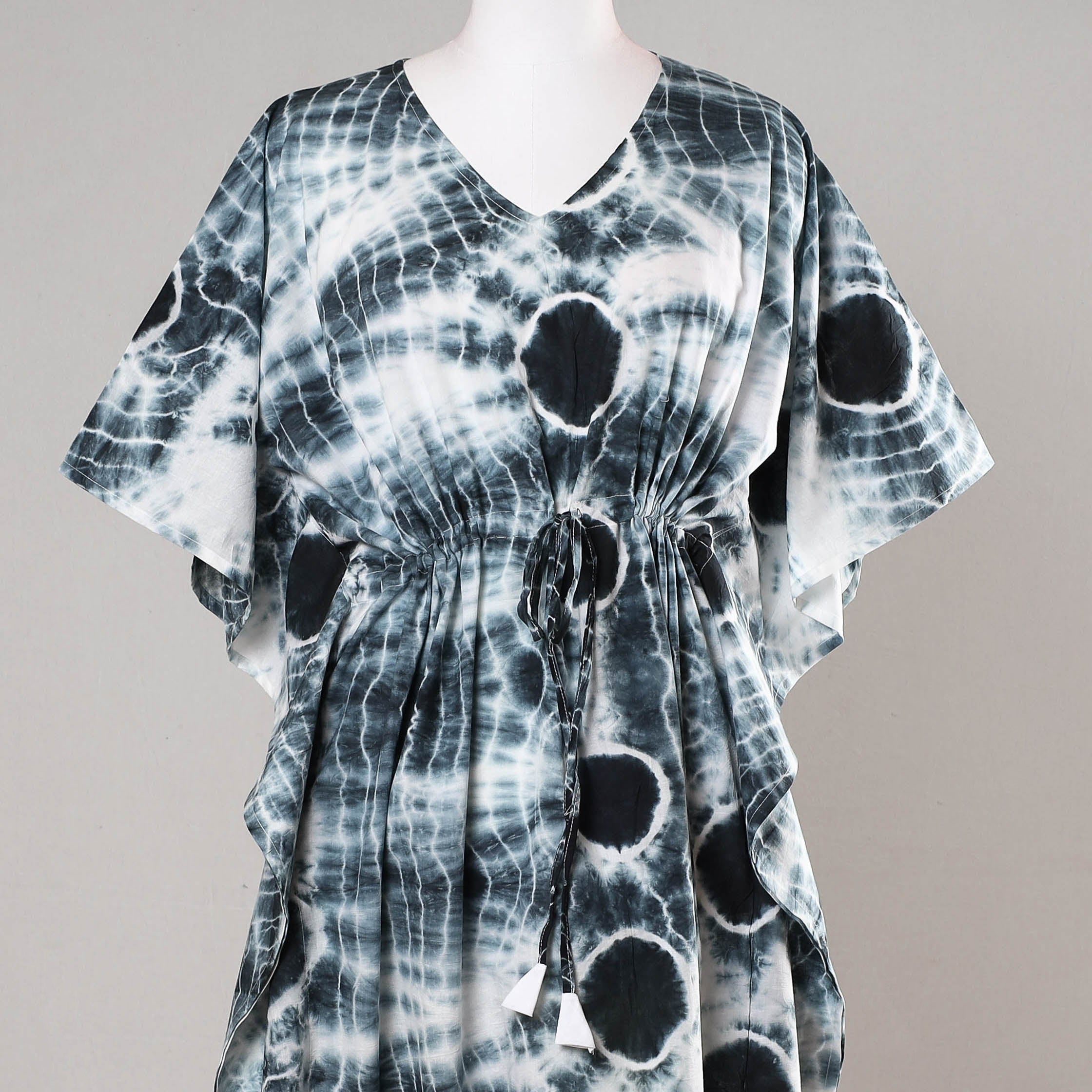 HAVELI CHRONICLES Black - Shibori Tie-Dye Cotton Kaftan with Tie-Up Waist (Long) - view 2