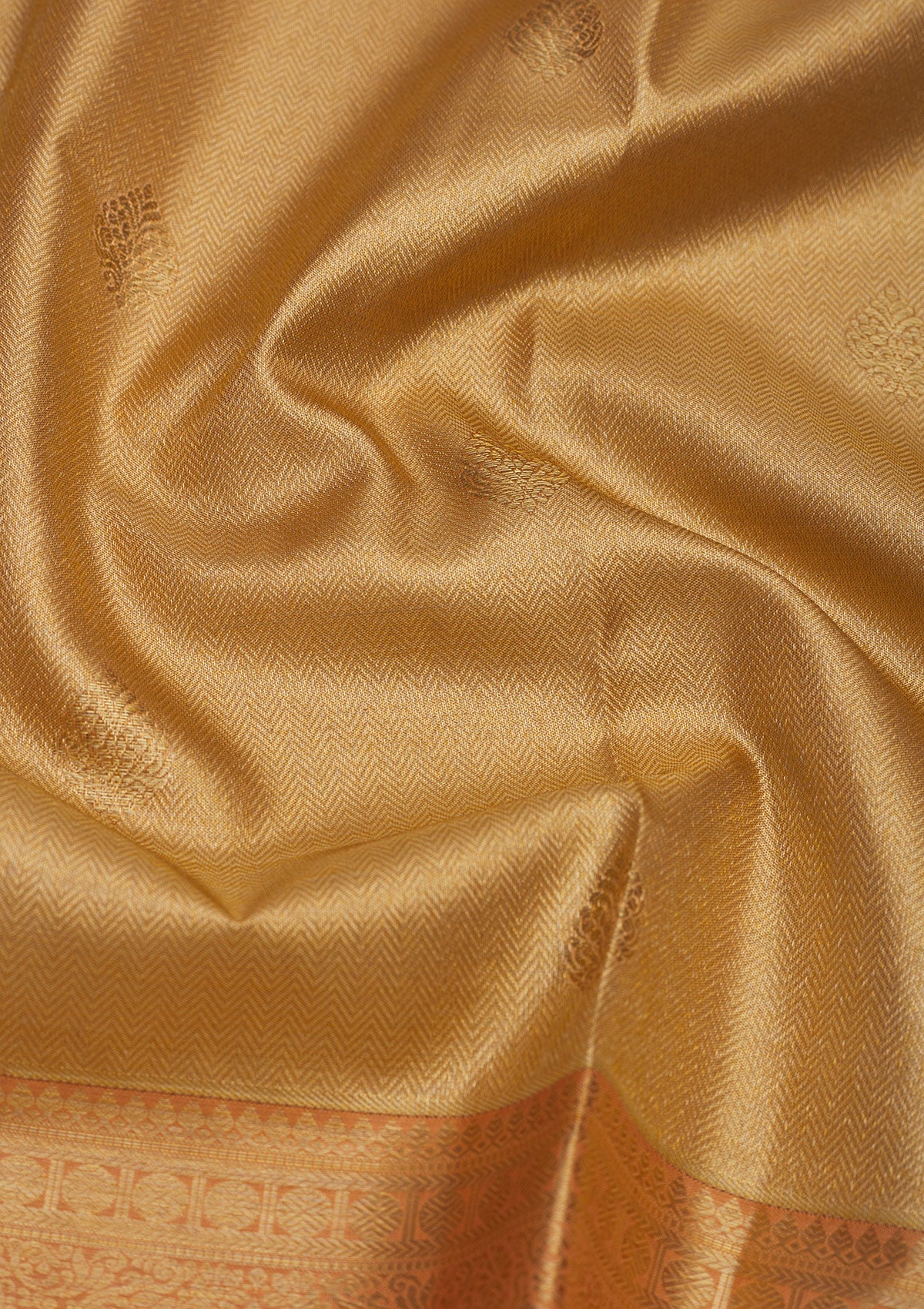 Koskii Peach Zariwork Pure Silk Saree – Women's - view 2
