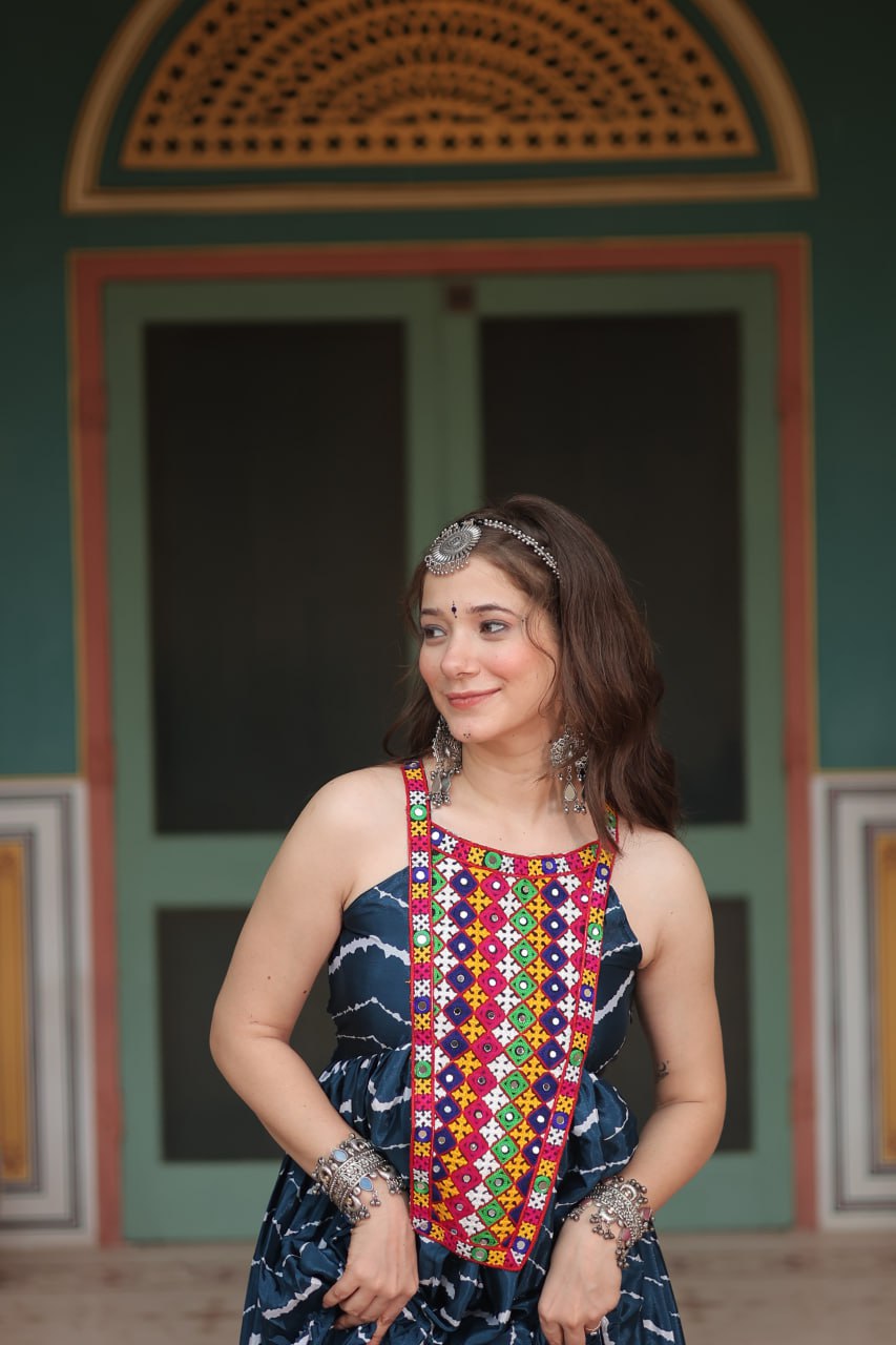 ClothsVilla Navy Blue Graceful Leheriya Print Gown with Kutchi Patchwork - view 5