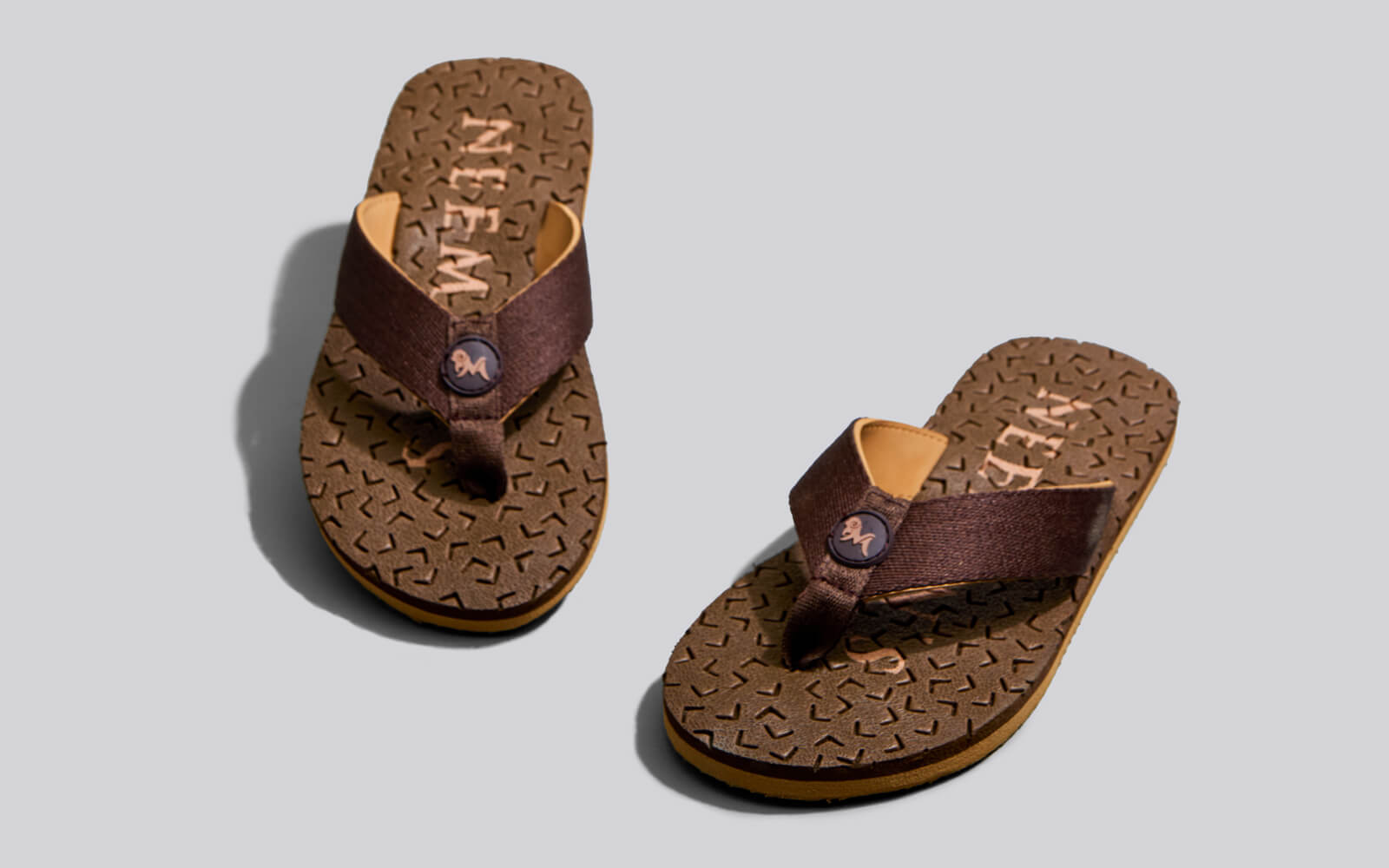 Neeman's Float Ease Flips : Tan - view 7