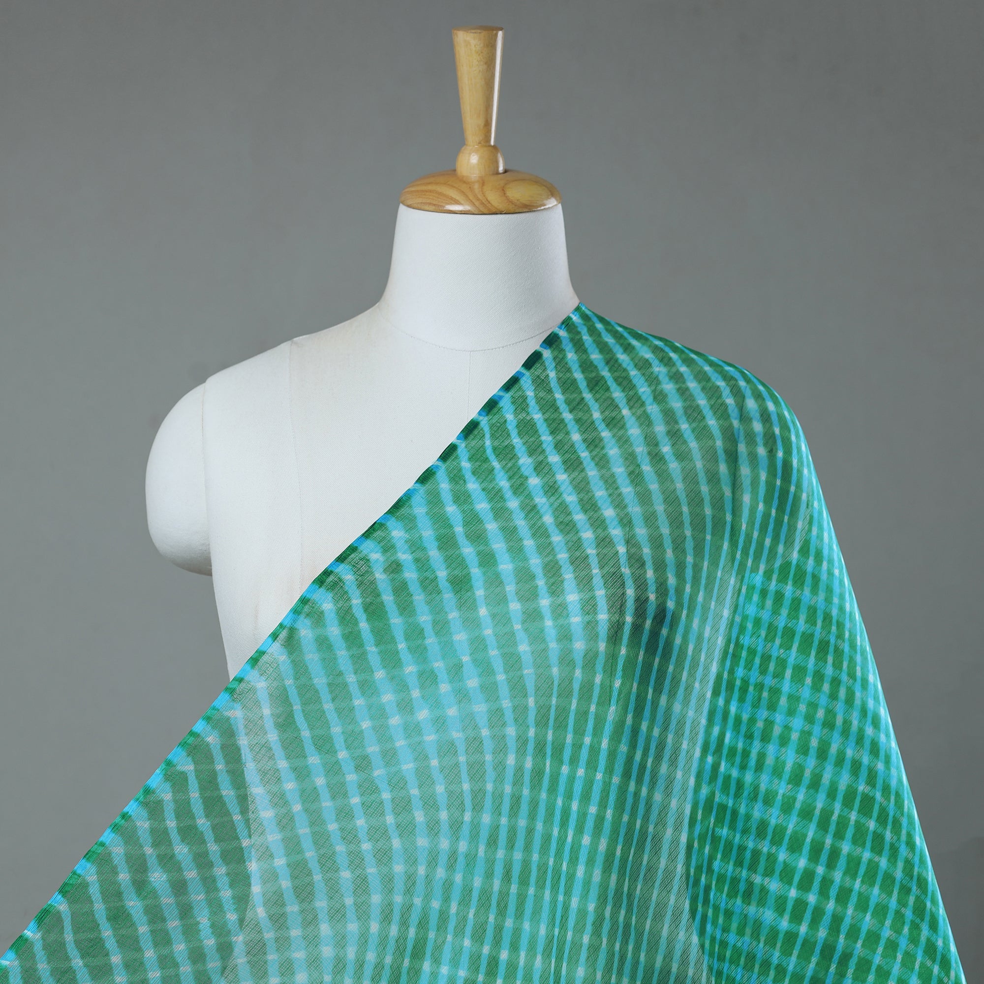 LEHARIYA BY BADSHAH MIYAN Green - Leheriya Tie-Dye Mothra Kota Doria Silk Fabric 15