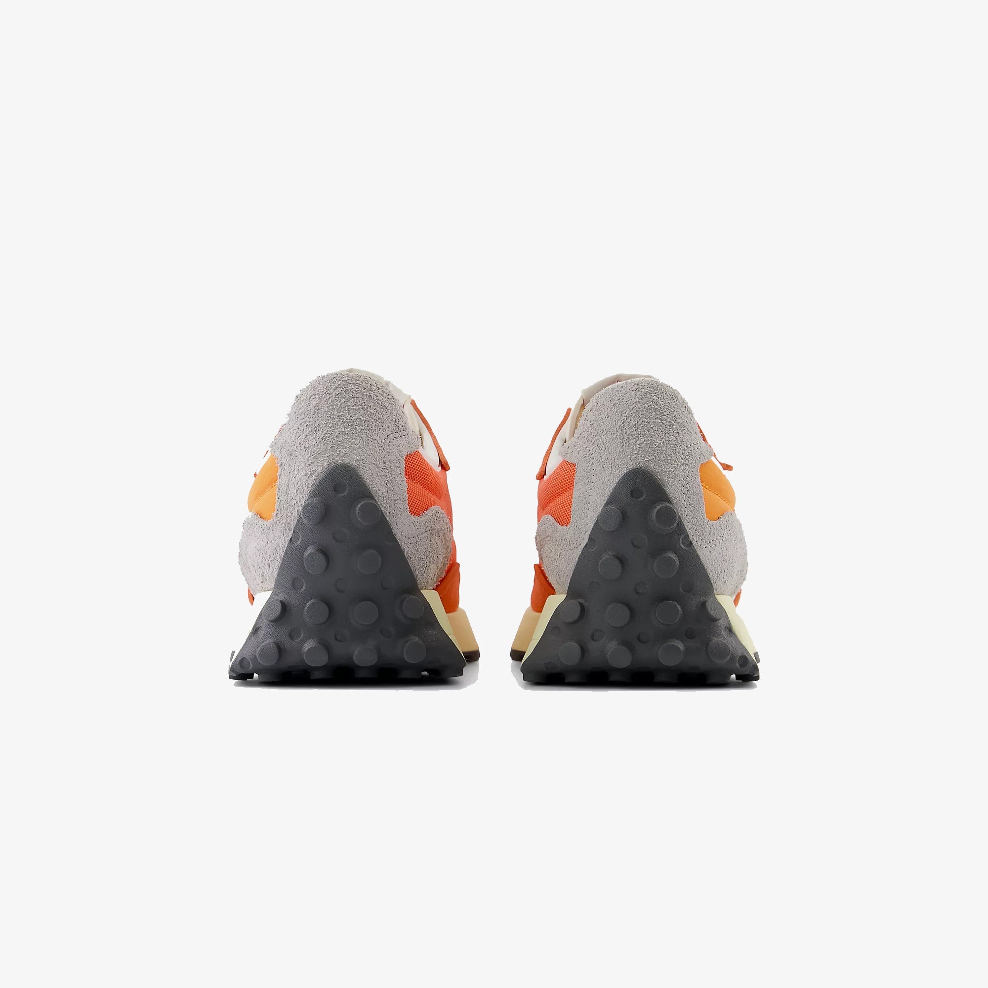 New Balance | 327 { ORANGE - view 3