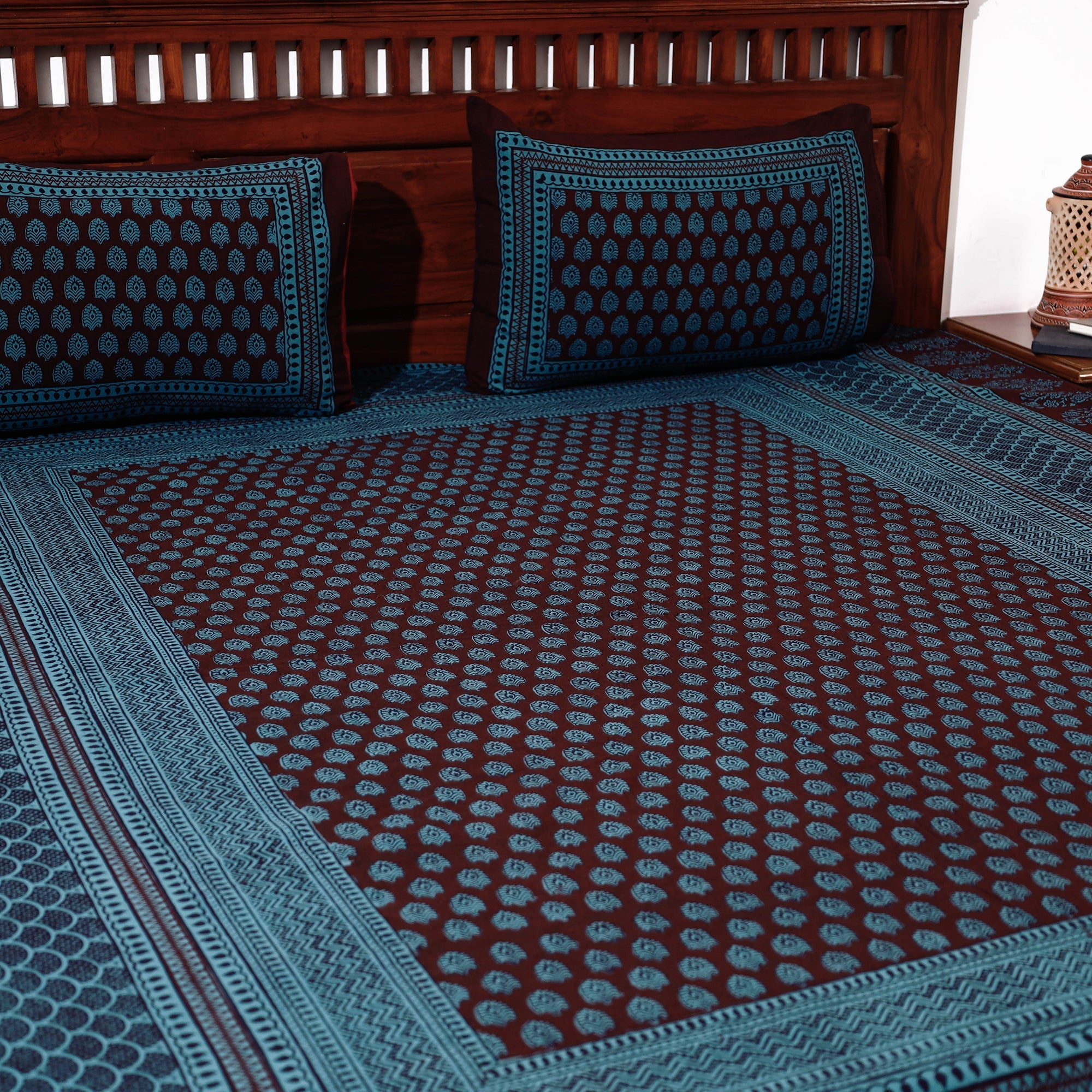 ITOKRI CRAFTS INITIATIVE Blue - Bagh Block Printed Cotton Double Bed Cover with Pillow Covers (113 x 93 in) - view 4