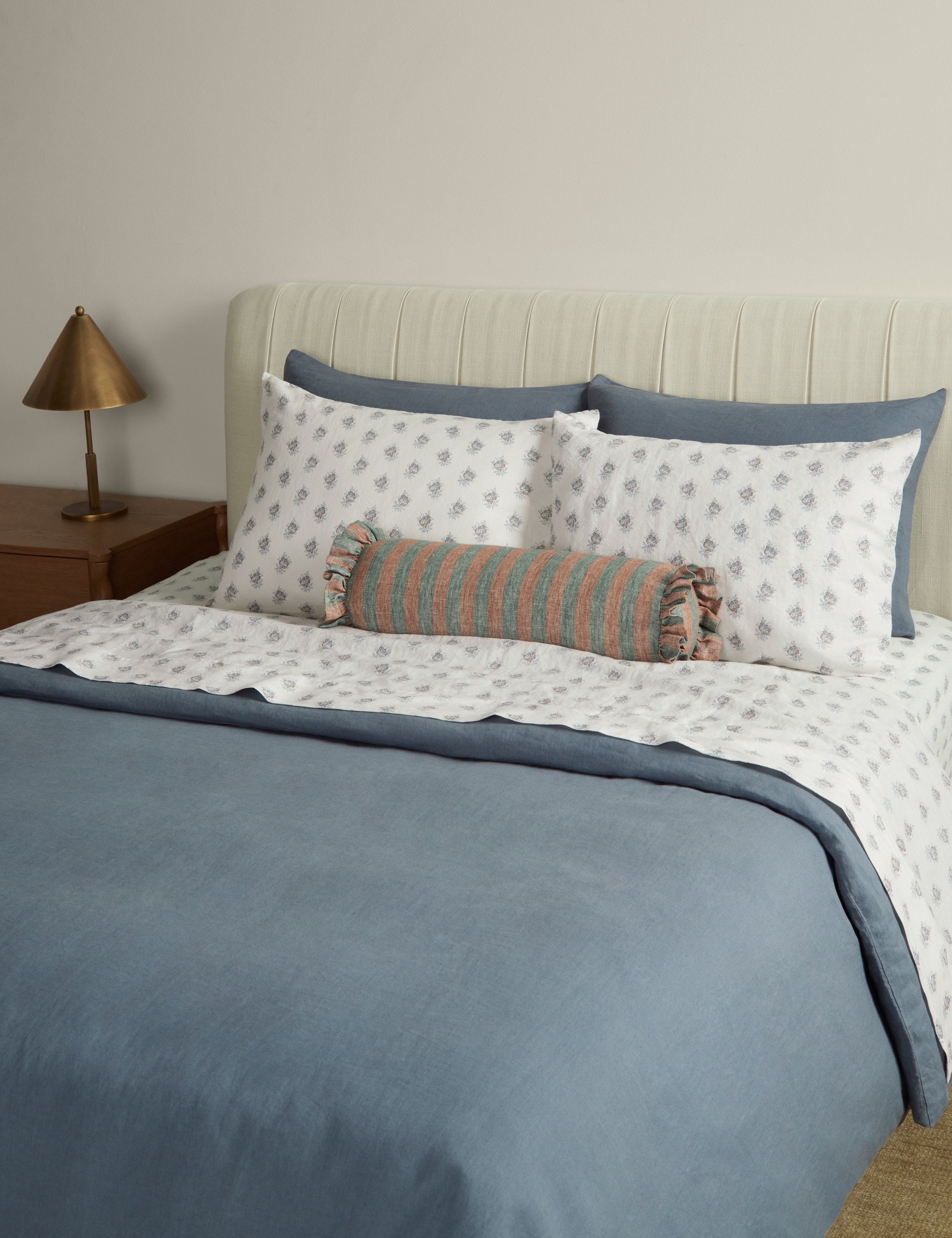 Lulu and Georgia Montreal Linen Cotton Sheet Set - view 2
