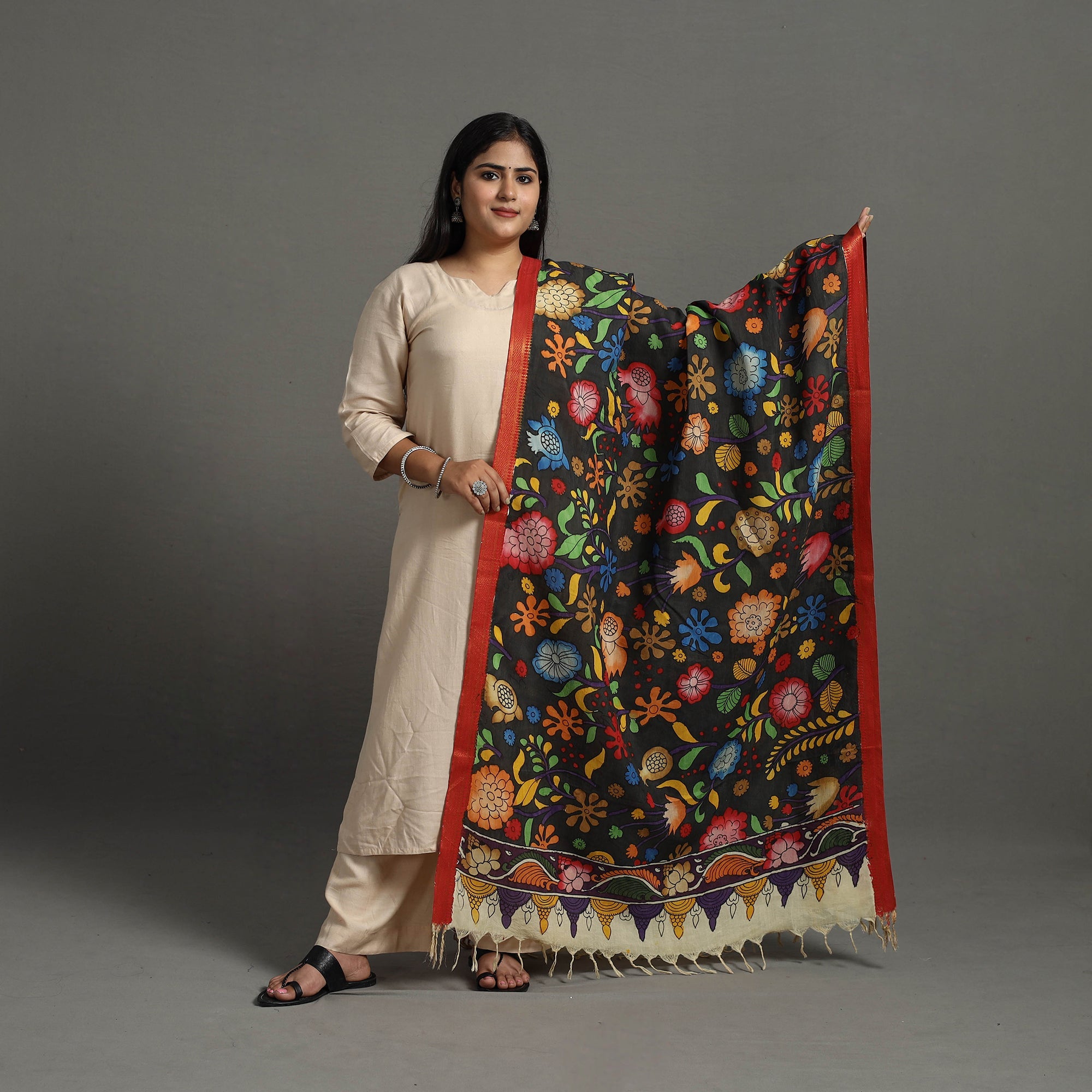 SOUTH KARGHA Black - Chanderi Silk Srikalahasti Handpainted Pen Kalamkari Dupatta 23