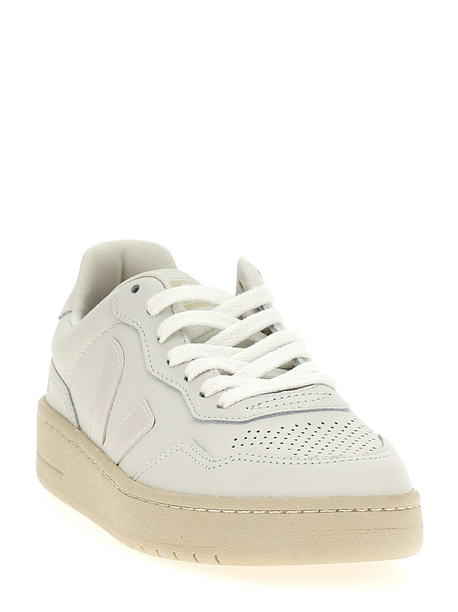 Veja V-90 Sneakers – 100% leather - view 2