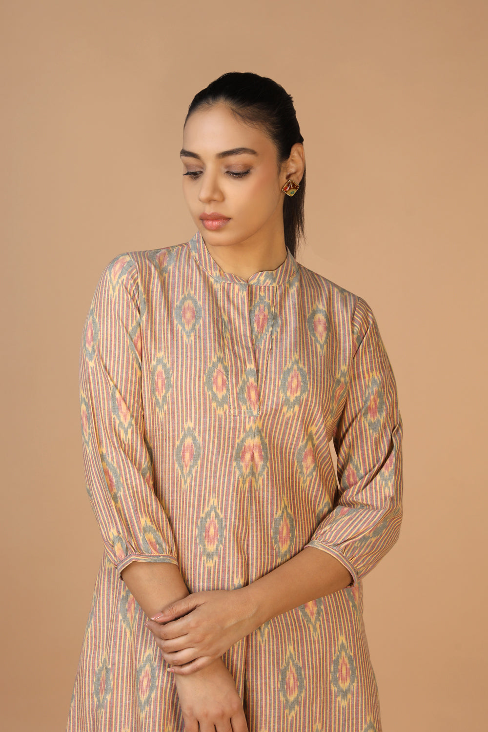 Kalanjali Ethnics Handwoven cotton Pochampally Ikat Kurta - view 8